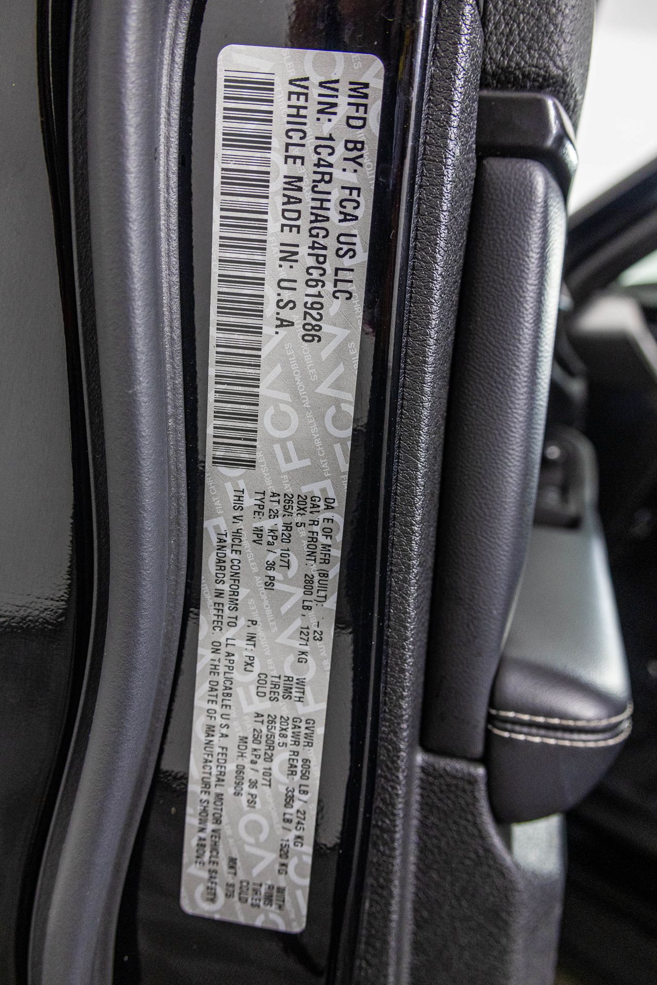 2023 JEEP GRAND CHEROKEE - Image 51