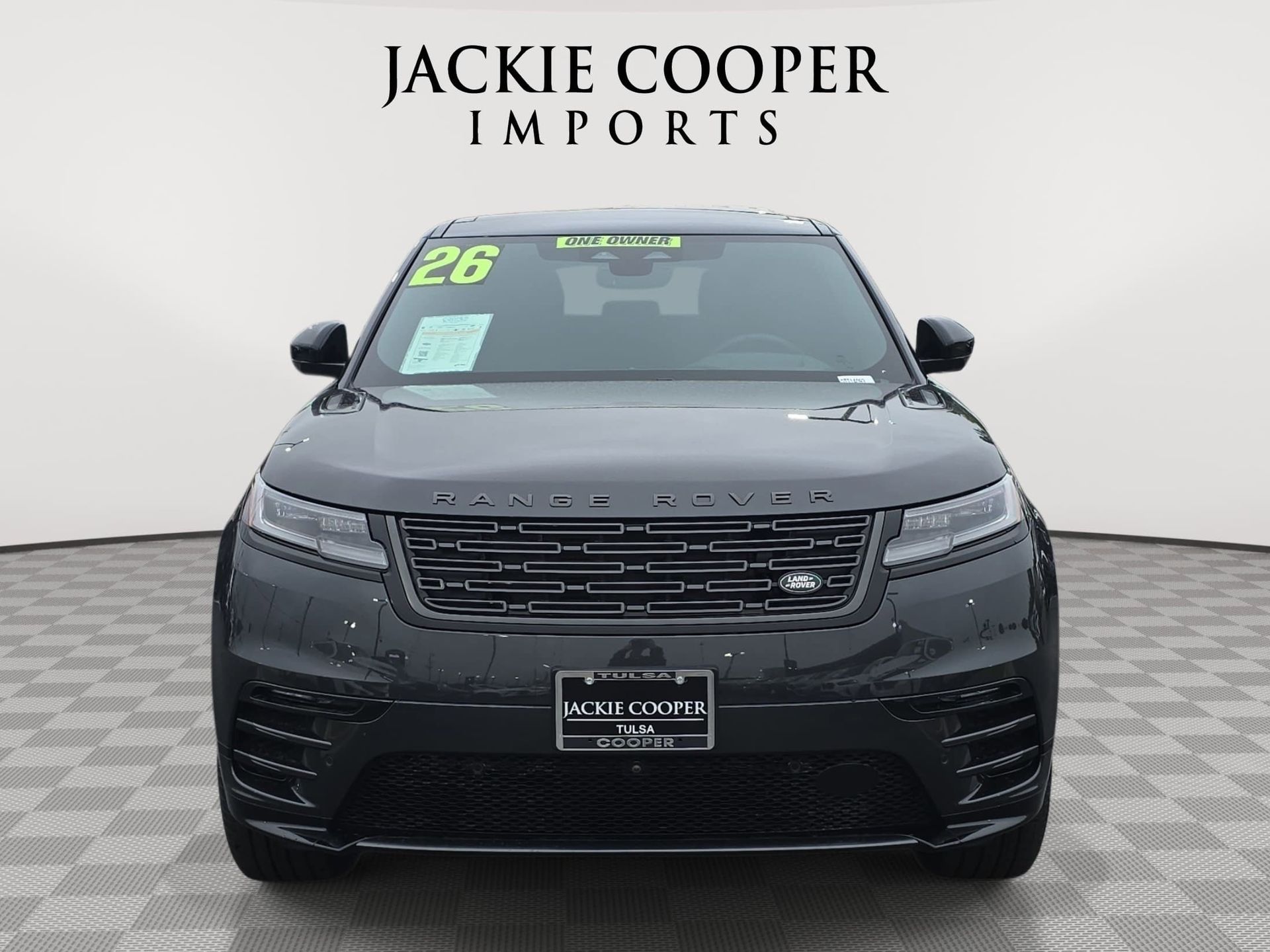 View vehicle photo 2