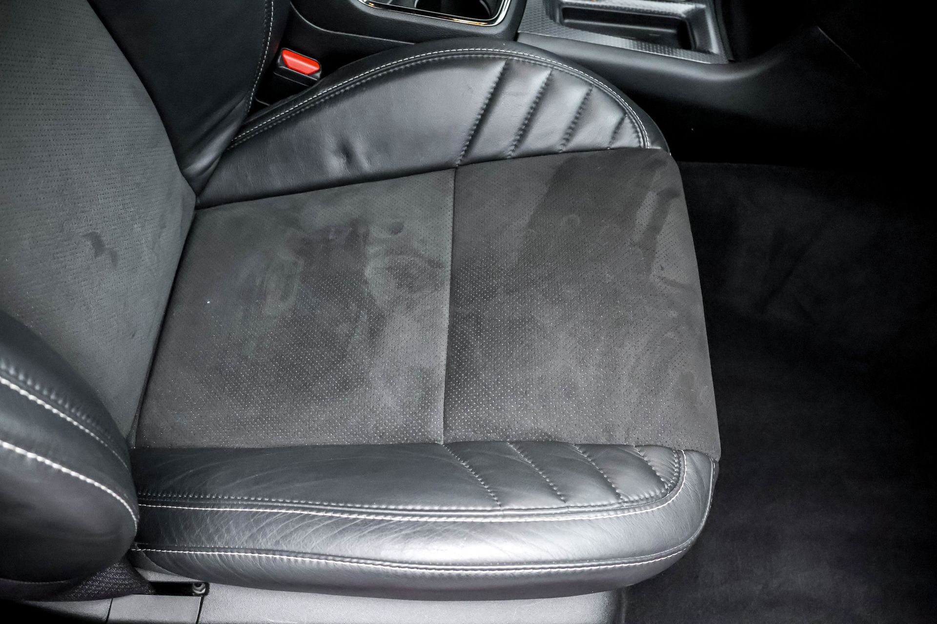 2022 DODGE CHARGER - Image 23