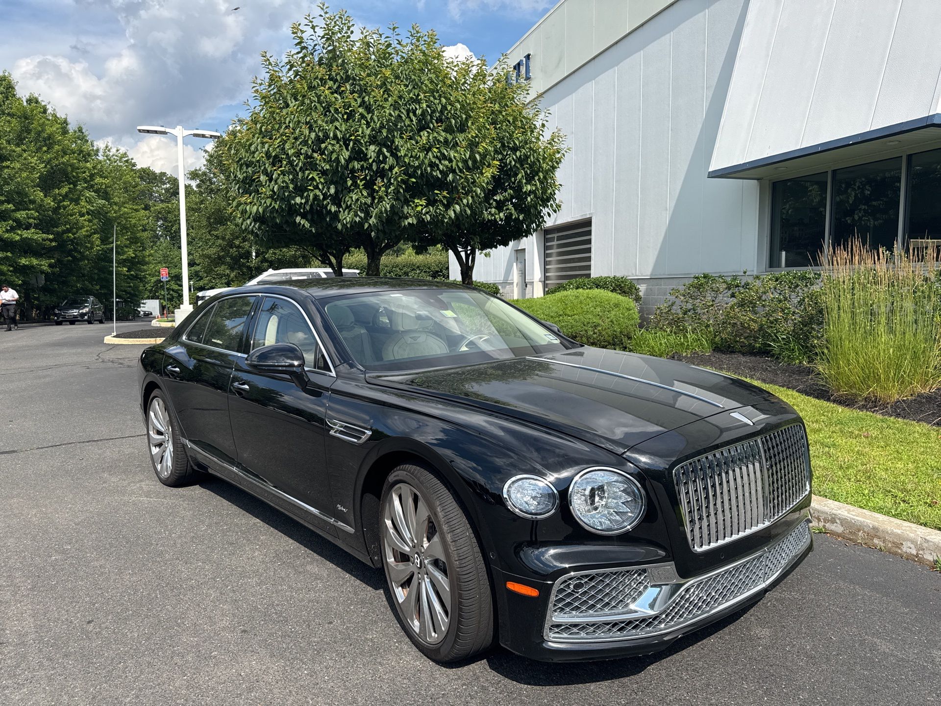2022 Bentley Flying Spur Hybrid HYBRID