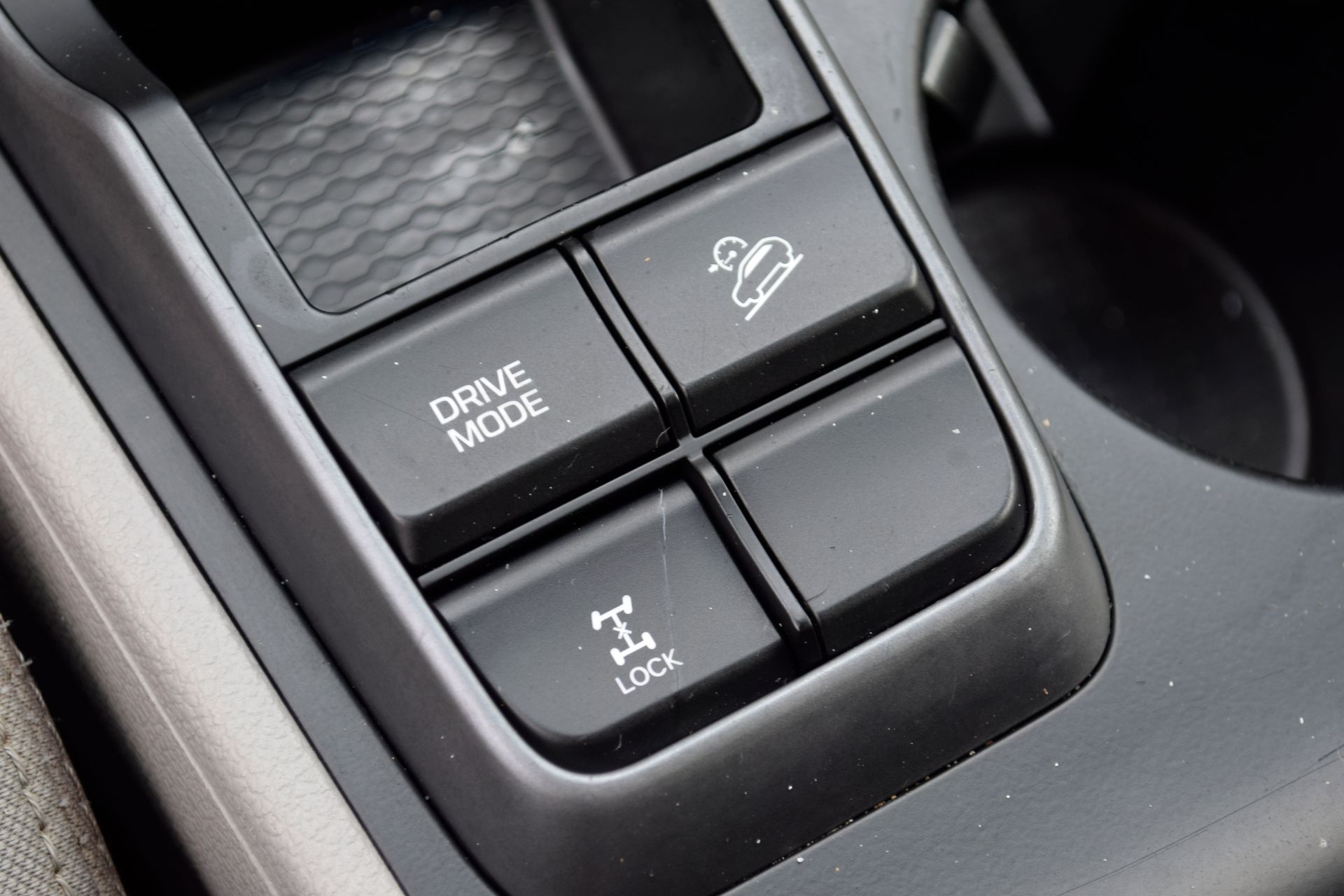 2018 Hyundai Tucson SEL Silver at DeMontrond Gulf Freeway
