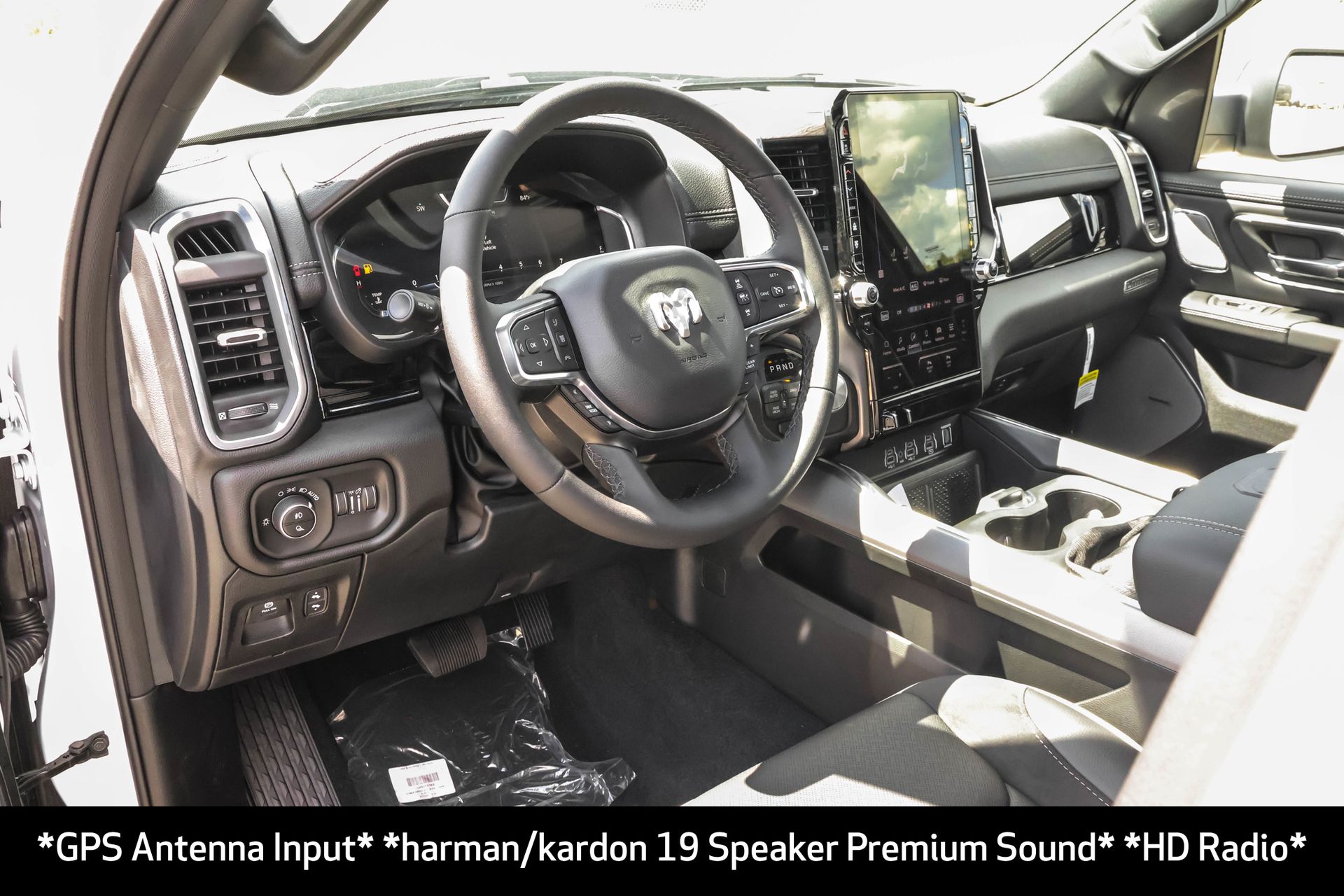 2026 RAM 1500 - Image 4