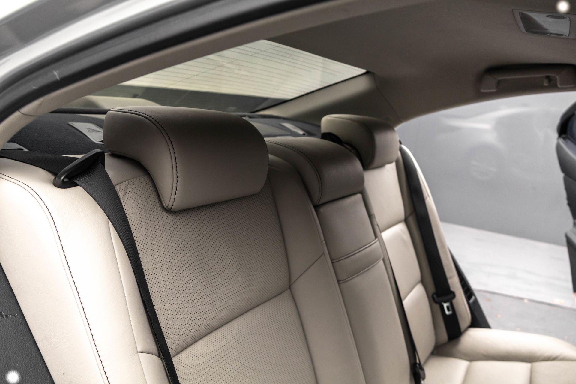 2014 LEXUS ES - Image 33