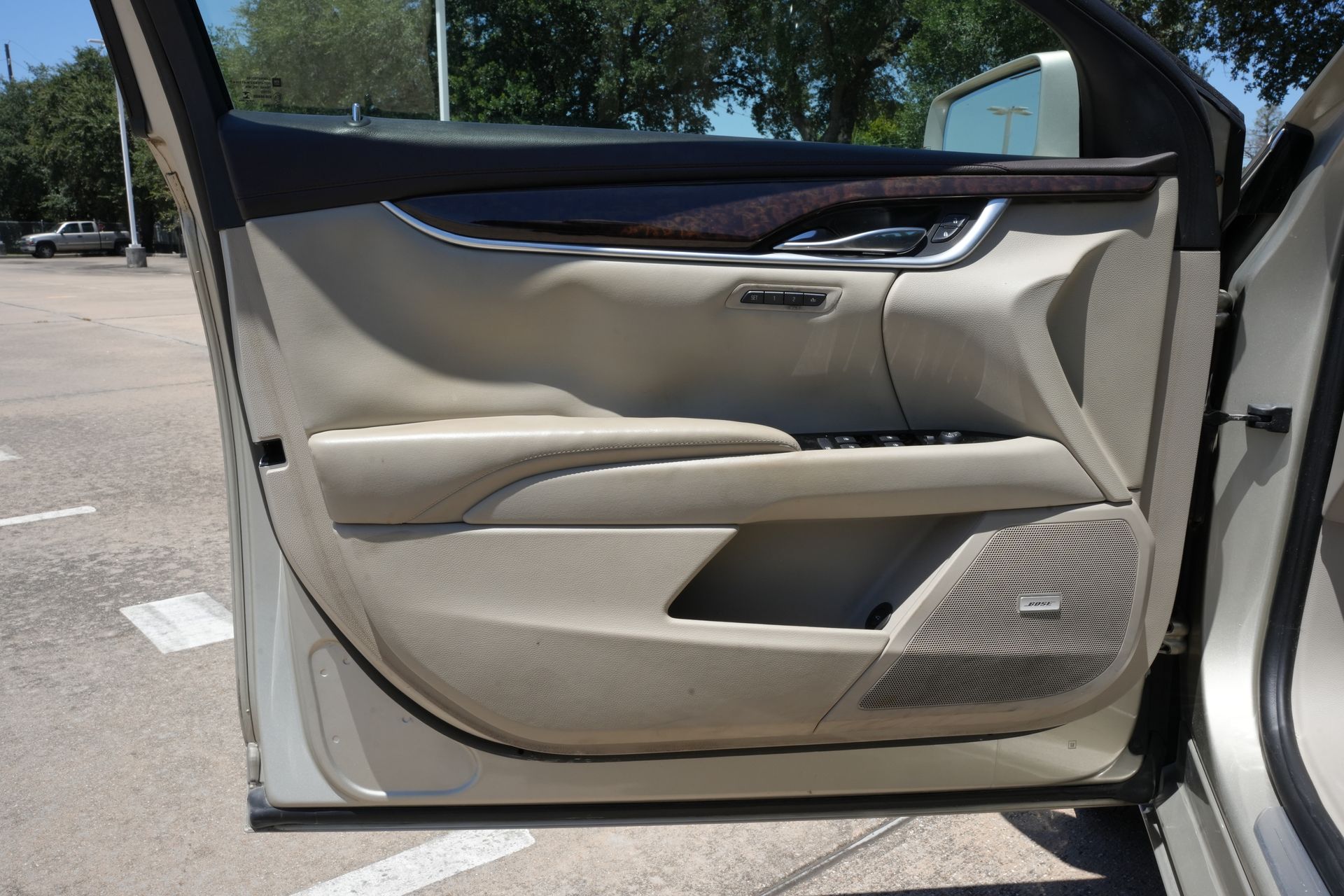 2013 Cadillac XTS Luxury Silver at Emmons Autoplex