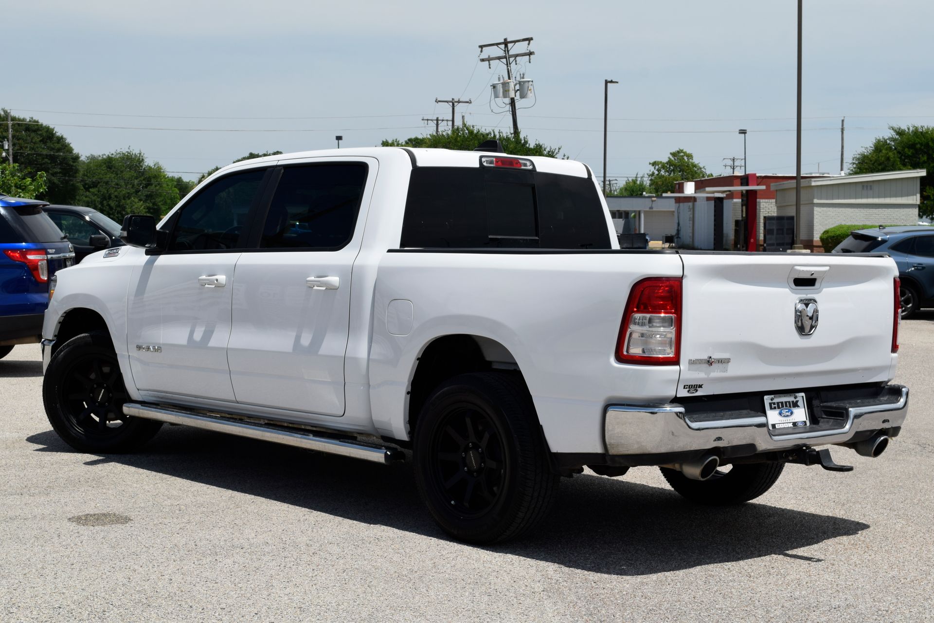 2022 Ram 1500 Big Horn/Lone Star White at DeMontrond Ford