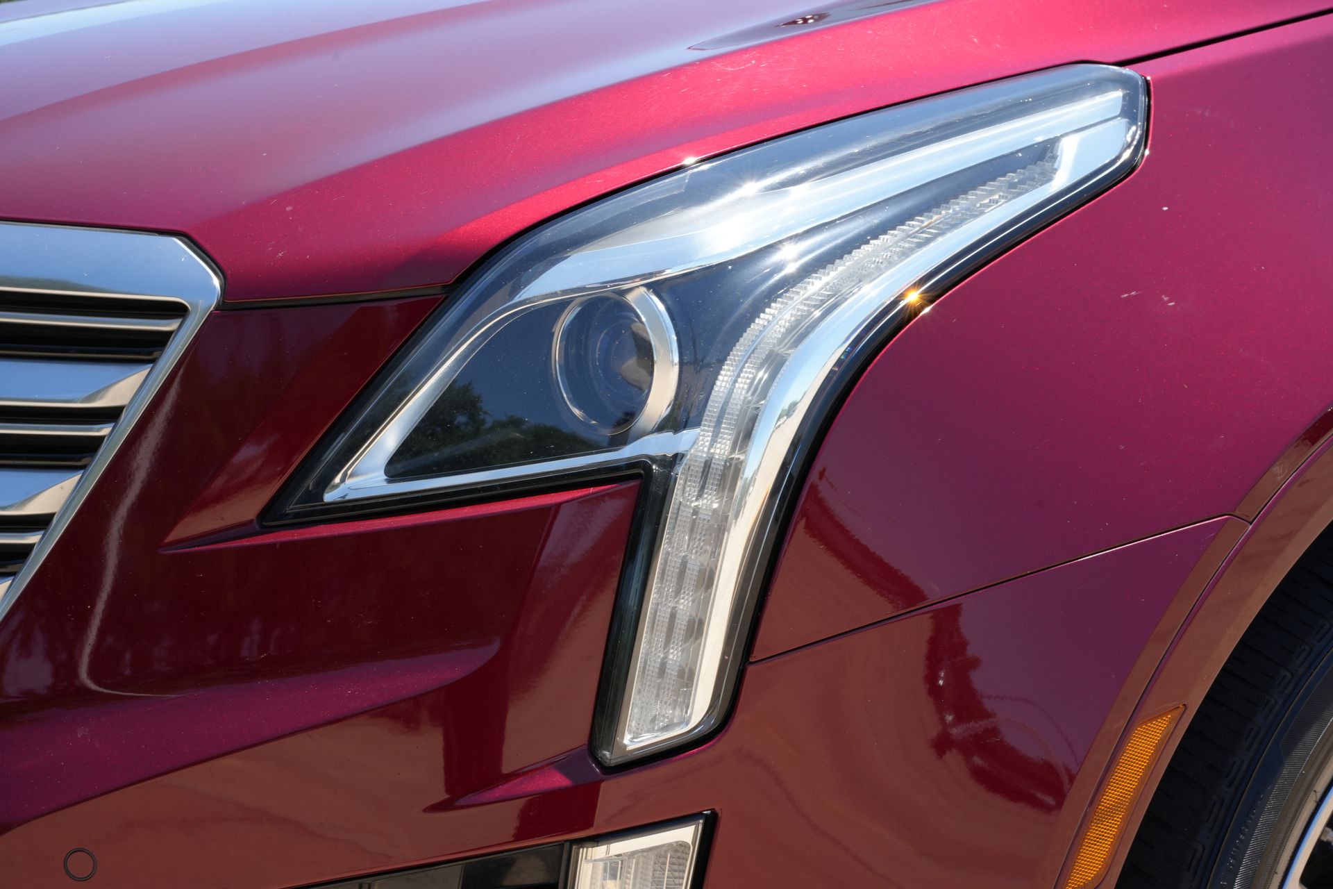 2018 Cadillac XT5 Luxury Red at DeMontrond Ford