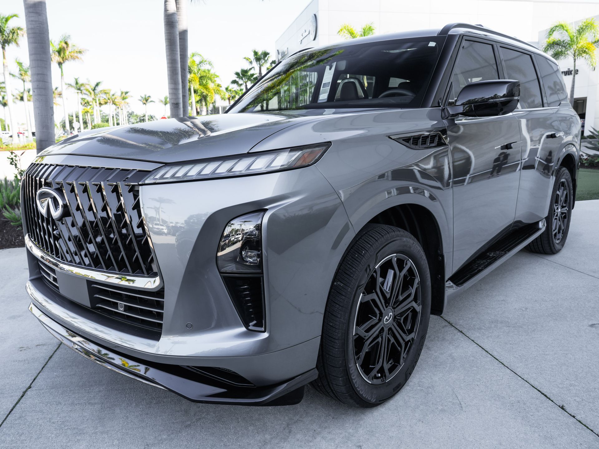 used 2026 INFINITI QX80 car, priced at $83,000