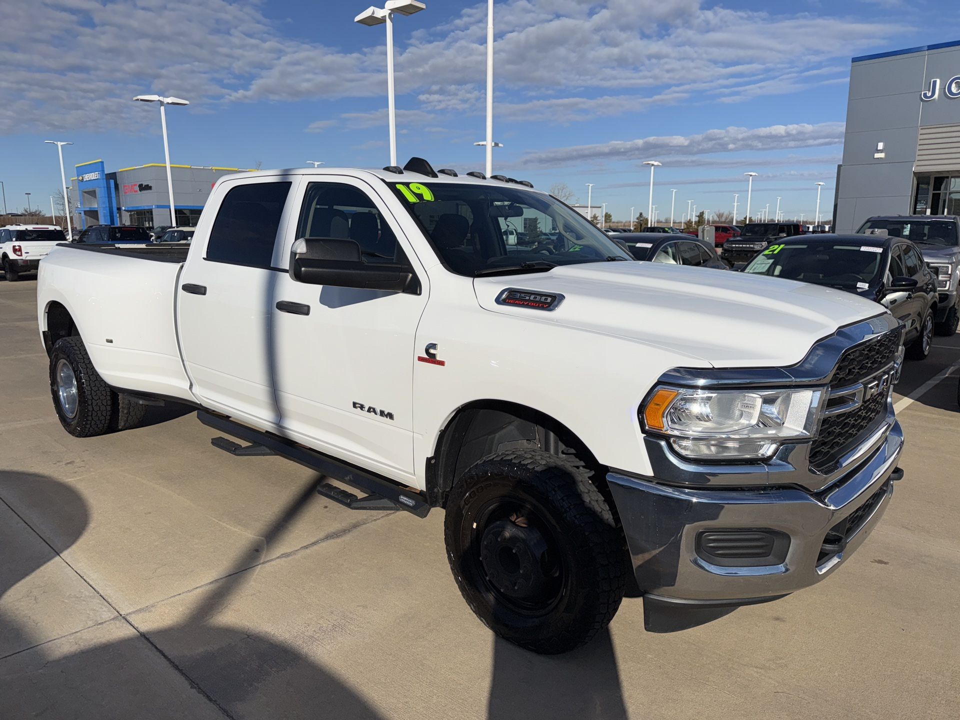 2019 RAM 3500 Tradesman Crew Cab LB DRW 4WD