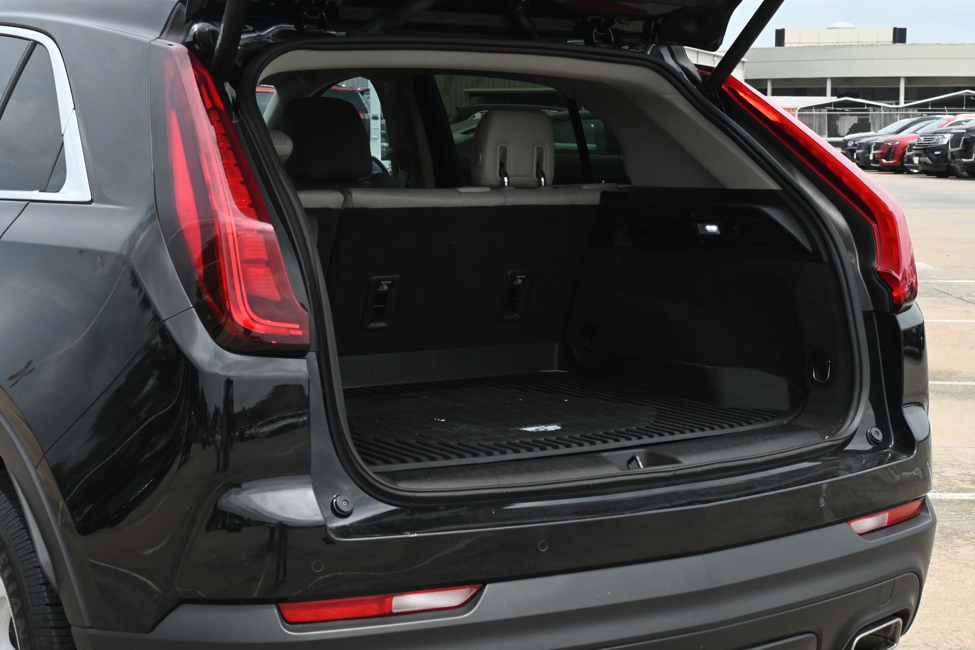 2021 Cadillac XT4 Luxury Black at Bayway Cadillac of The Woodlands