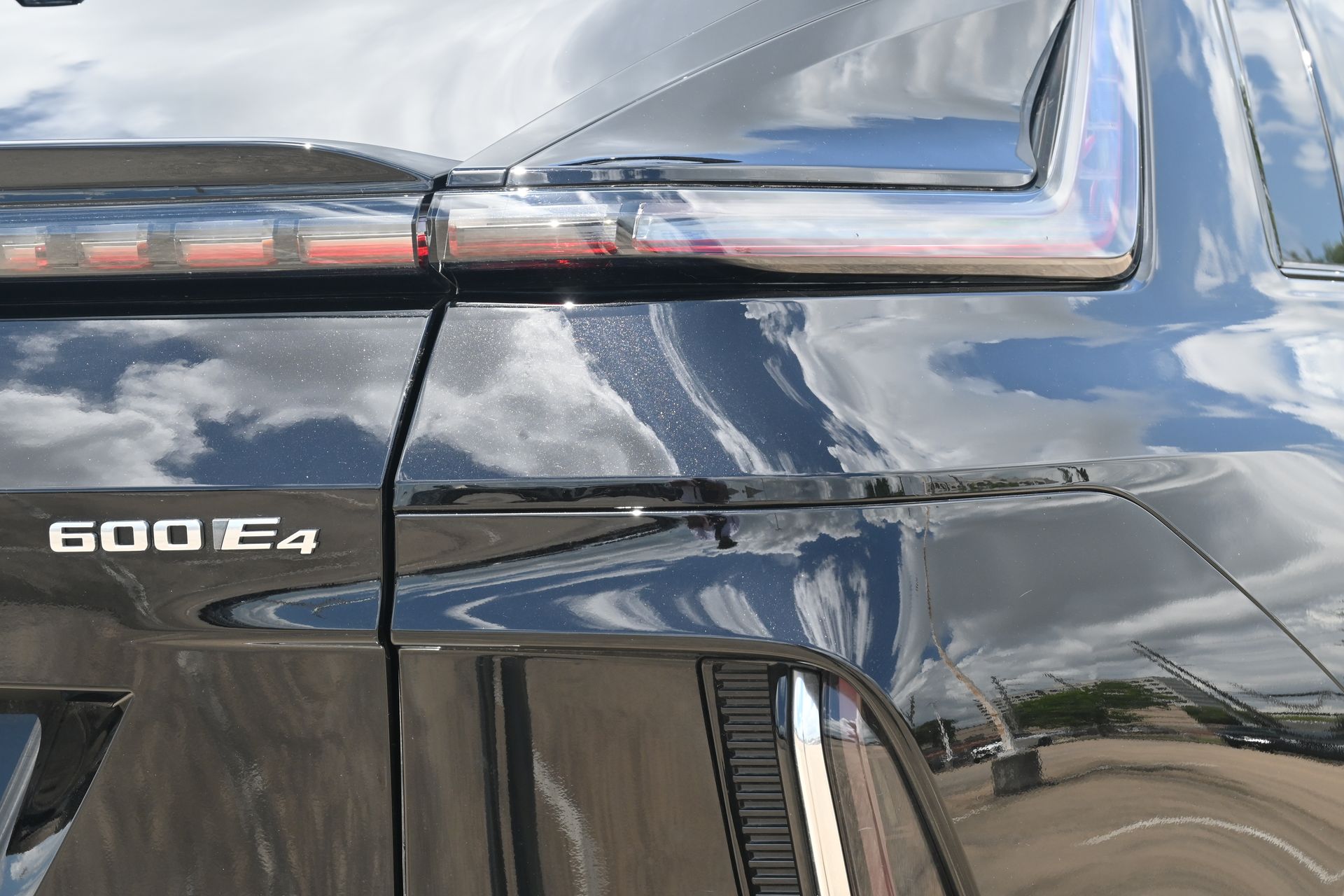 2025 Cadillac LYRIQ Luxury Black at Ultimate Motorsports