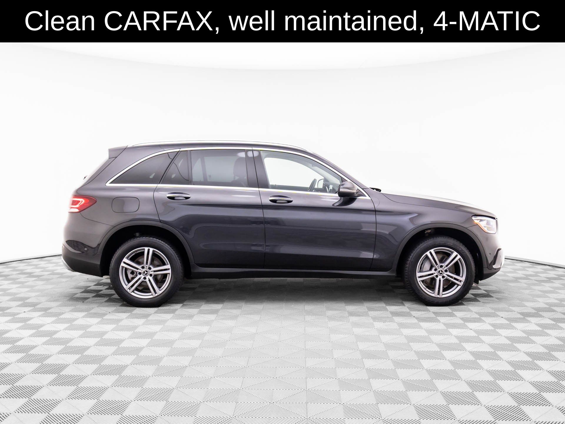 2021 Mercedes-Benz GLC GLC 300 photo