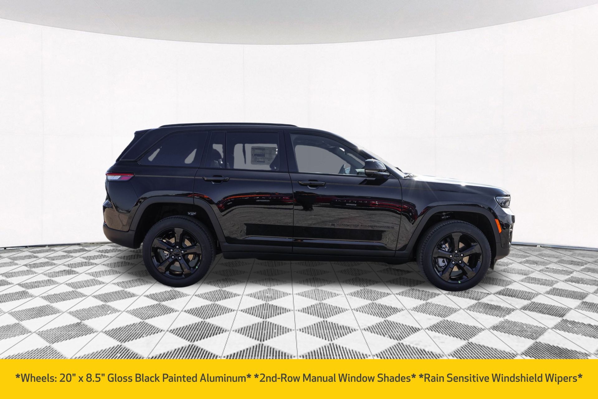 2025 JEEP GRAND CHEROKEE - Image 12