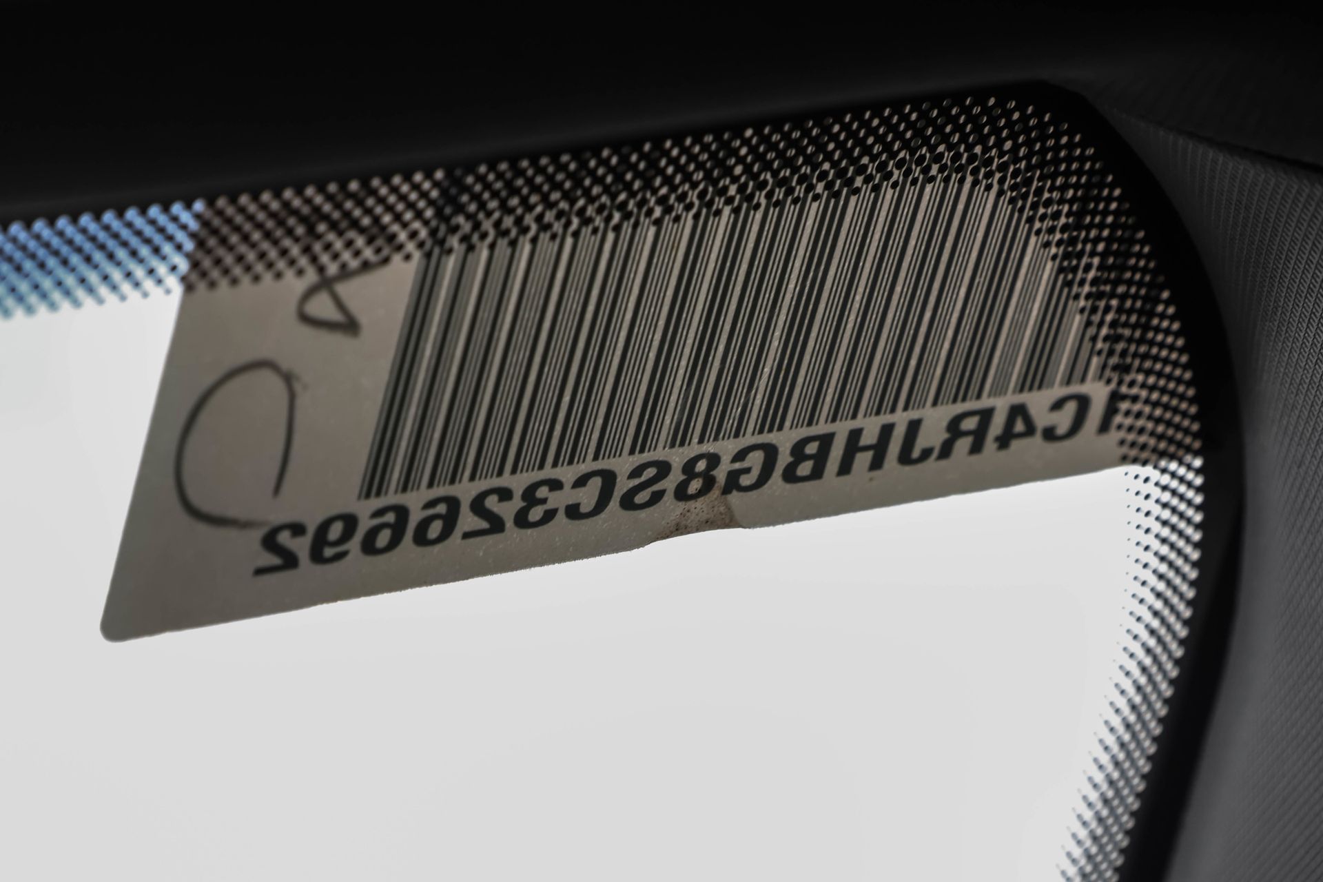 2025 JEEP GRAND CHEROKEE - Image 32