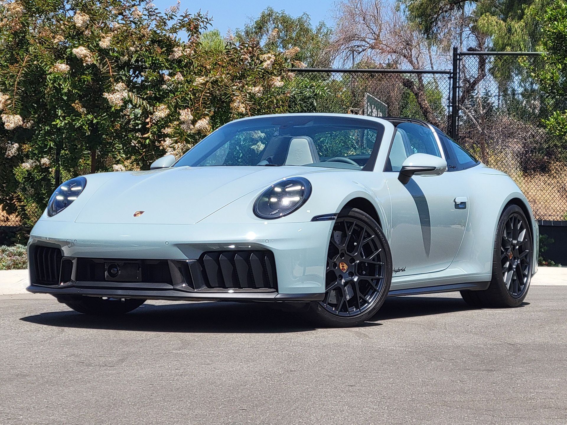 Green 2025 Porsche 911 Targa 4 GTS Cabriolet AWD Convertible All-Wheel Drive 8-Speed Automatic
