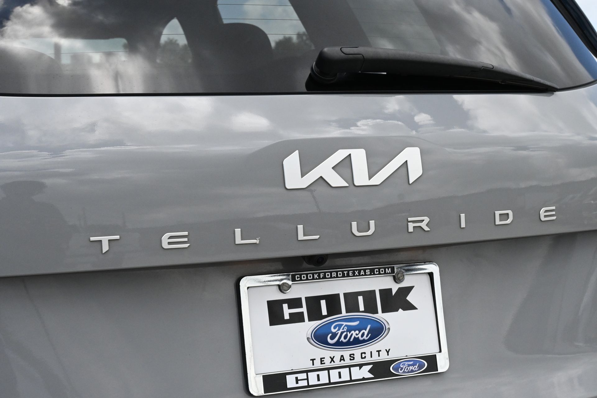 2023 Kia Telluride SX-Prestige X-Pro Gray at Shottenkirk Kia Fort Bend