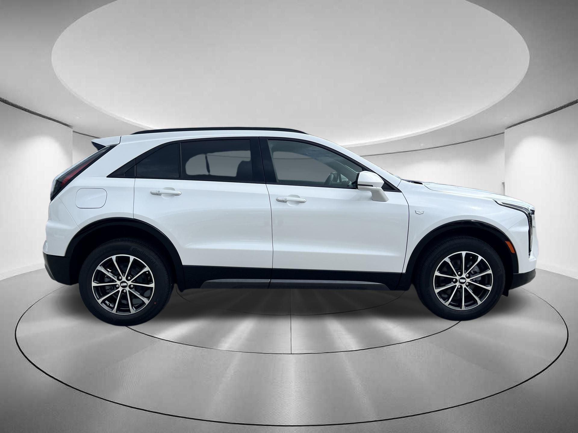 2024 Cadillac XT4 Sport 25