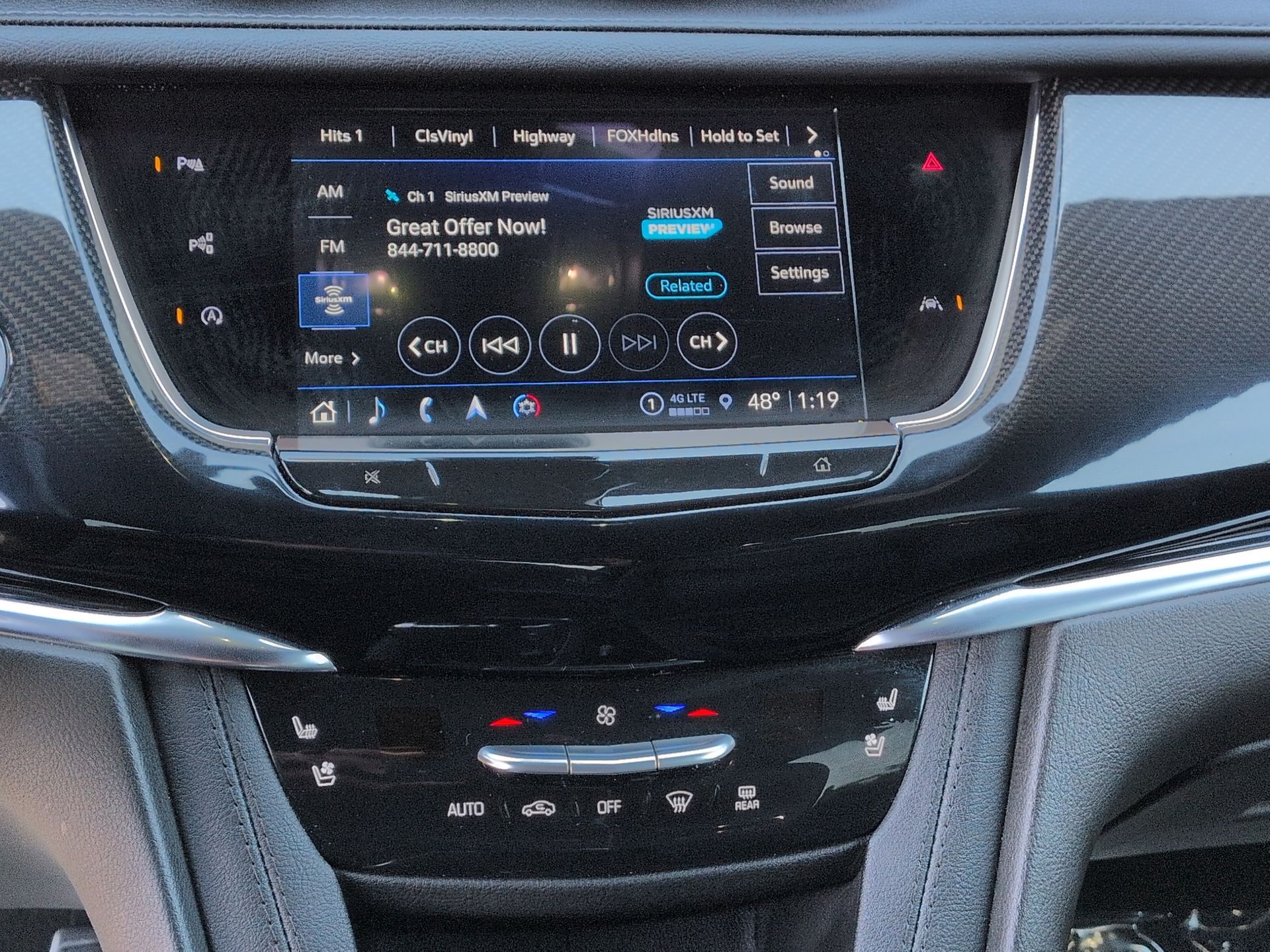used 2024 Cadillac XT6 car, priced at $43,815
