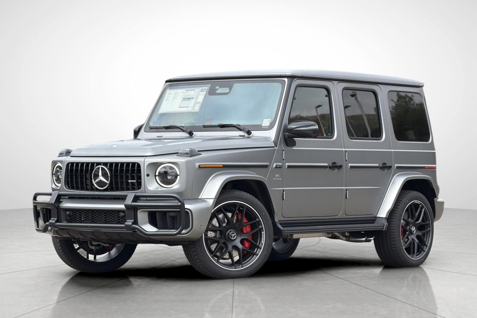 Gray (MANUFAKTUR Platinum Magno) 2026 Mercedes-Benz G-Class SUV / Crossover All-Wheel Drive 9-Speed Automatic