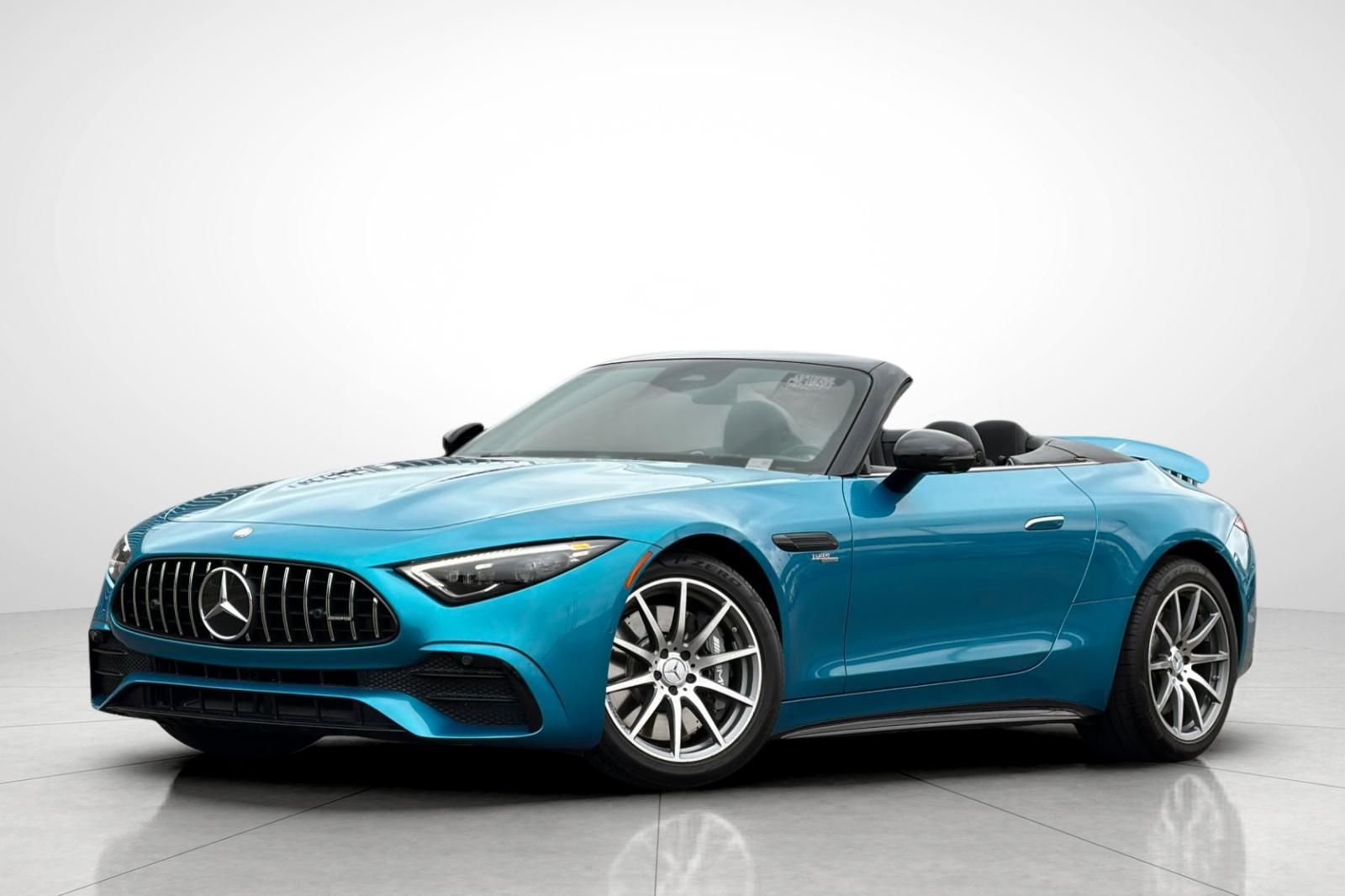 MANUFAKTUR Hyper Blue Metallic 2025 Mercedes-Benz SL-Class Convertible Rear-Wheel Drive 9-Speed Automatic