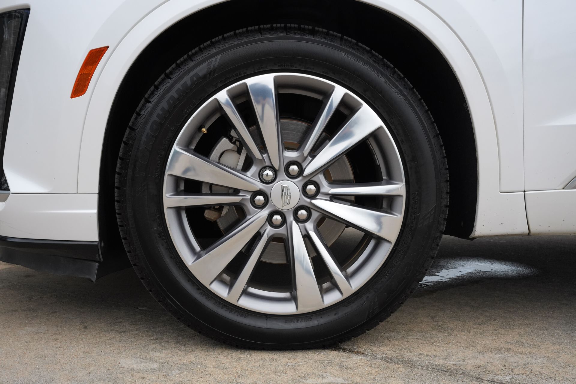 2020 Cadillac XT6 Premium Luxury White at DeMontrond Gulf Freeway