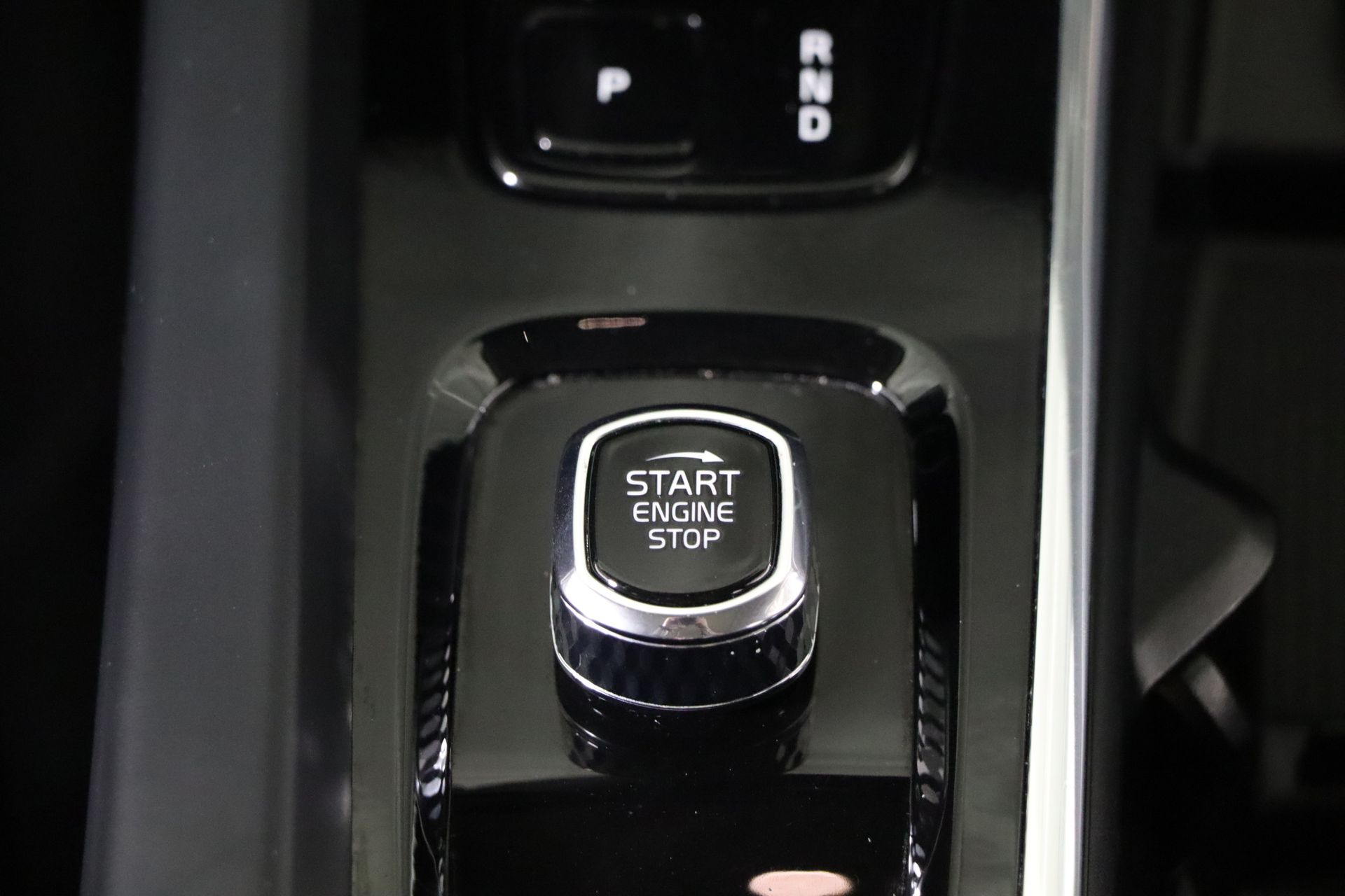 2024 VOLVO XC60 - Image 9