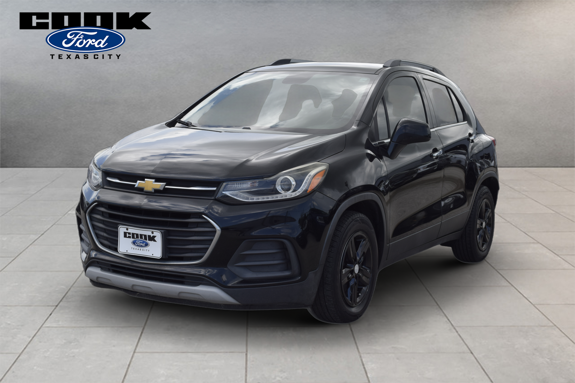 2019 Chevrolet Trax LT - 0