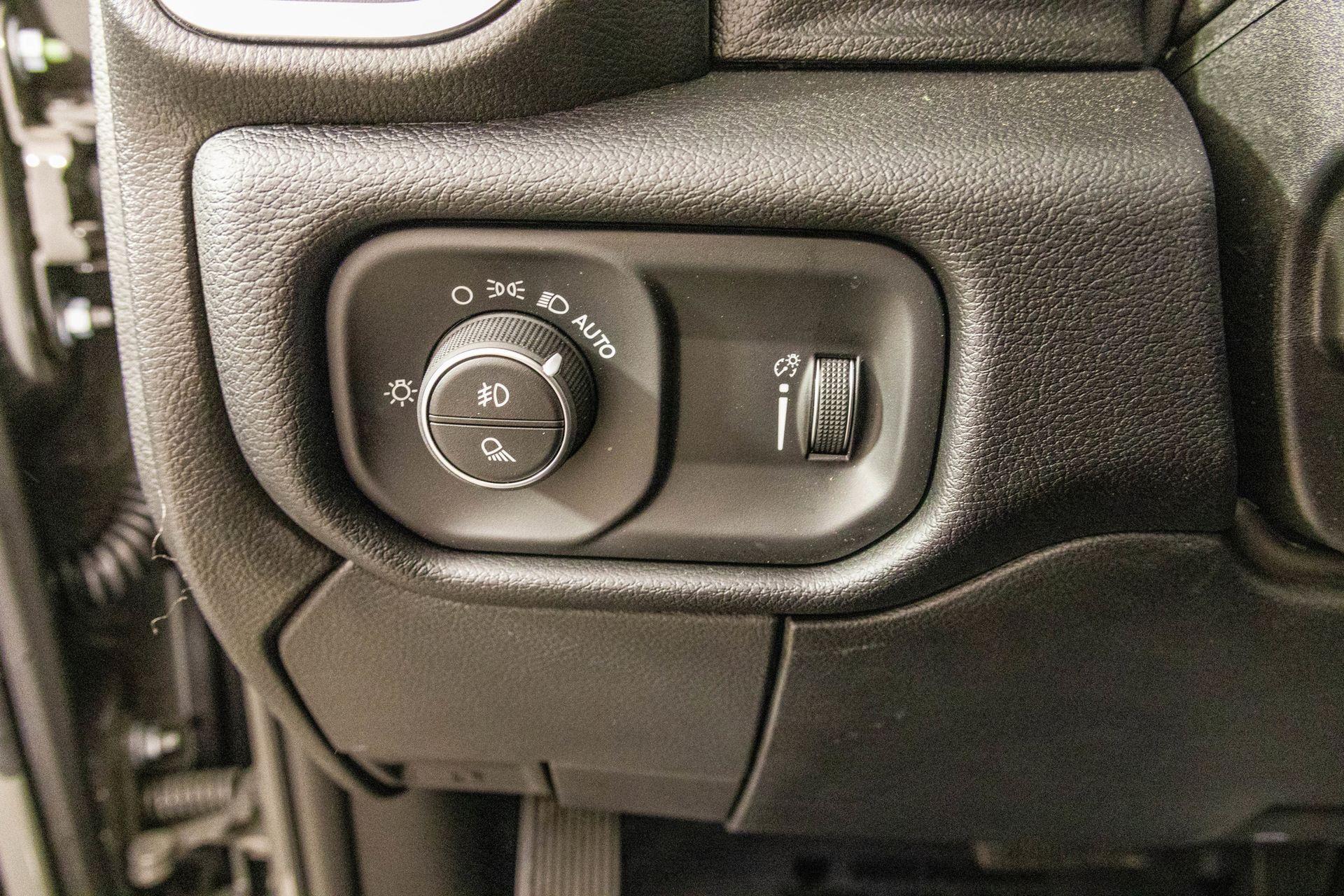 2026 RAM 2500 - Image 18