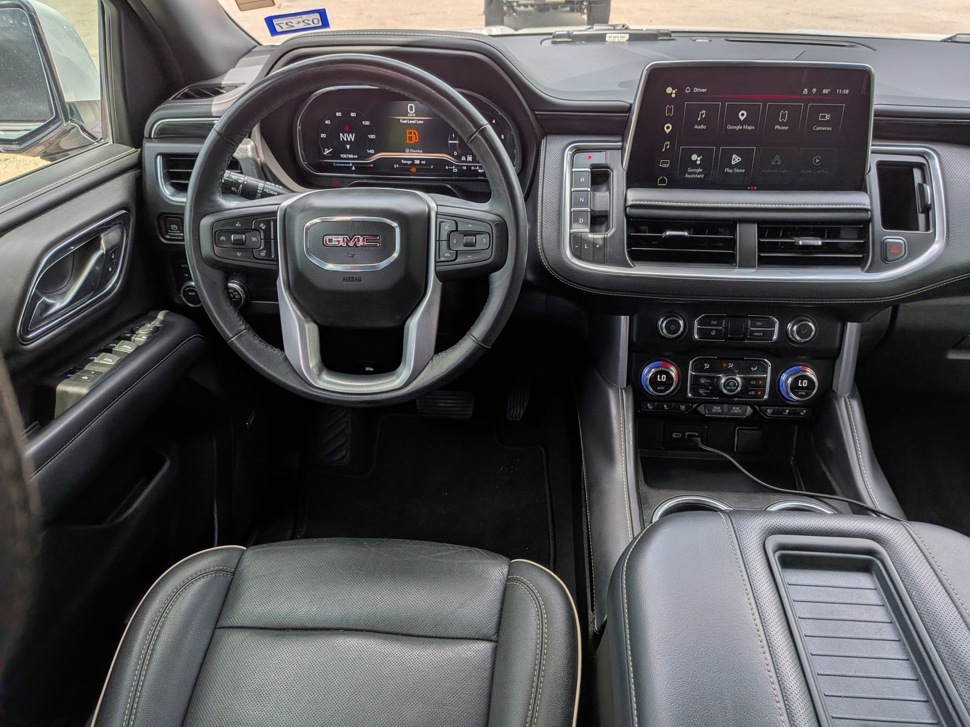 2022 GMC Yukon SLT White at North Houston Mitsubishi