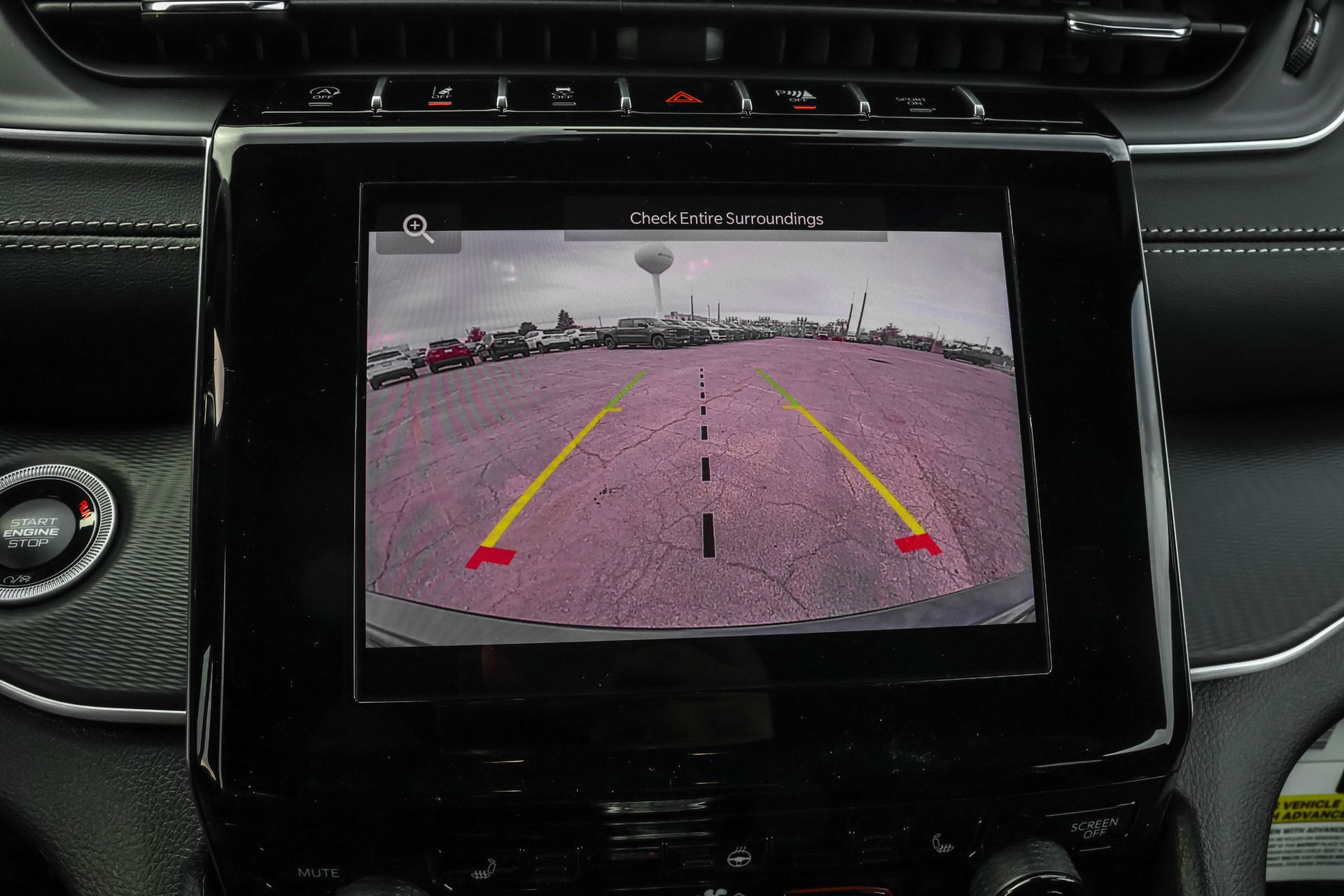 2025 JEEP GRAND CHEROKEE - Image 17