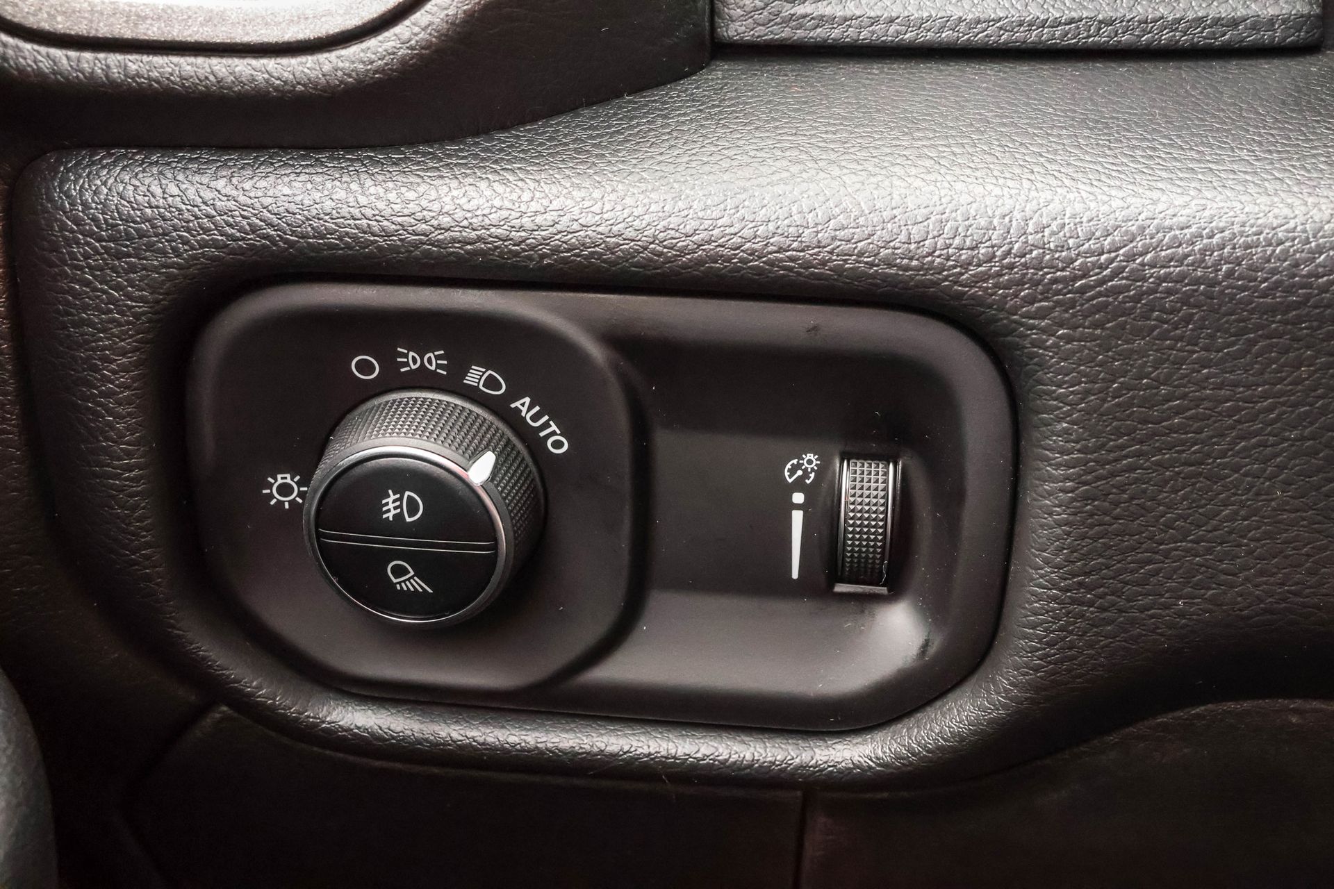 2026 RAM 3500 - Image 27