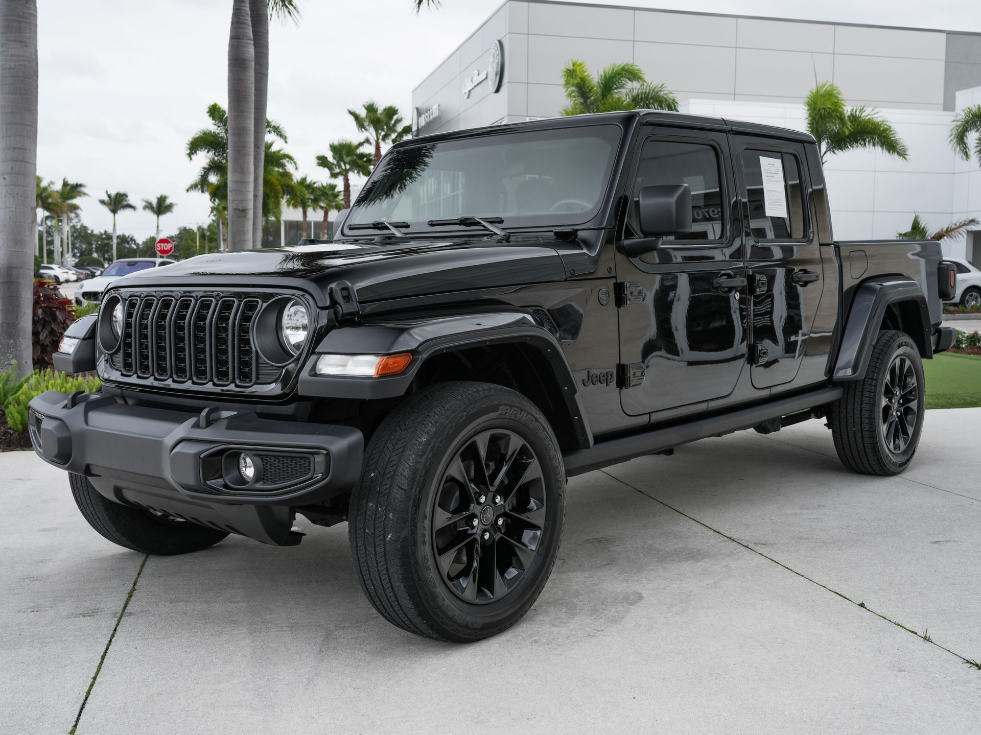 used 2024 Jeep Gladiator car, priced at $31,500