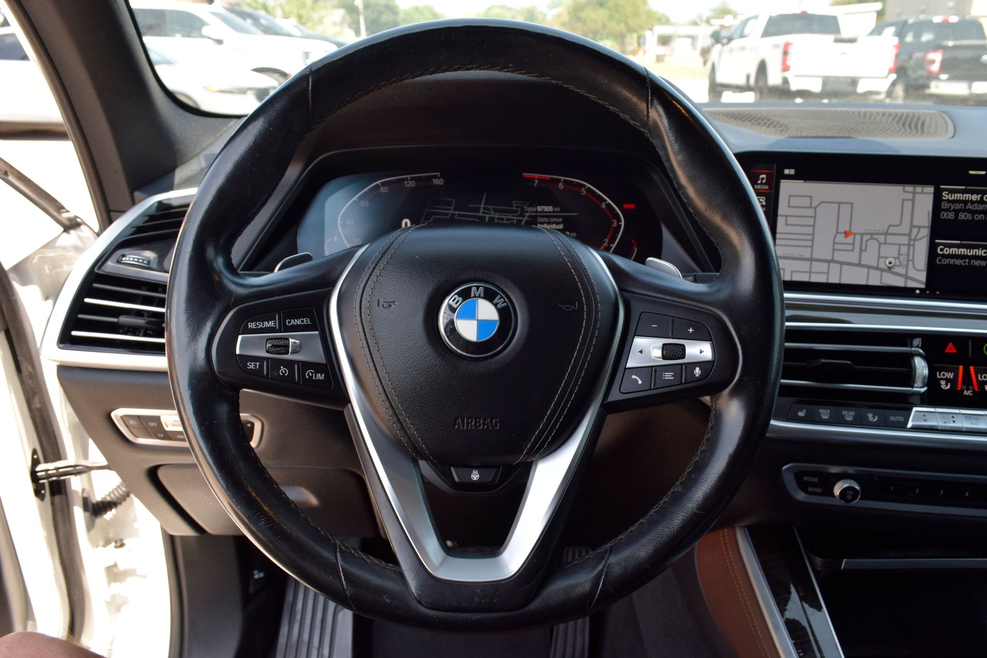 2019 BMW X5 xDrive40i White at Ultimate Motorsports