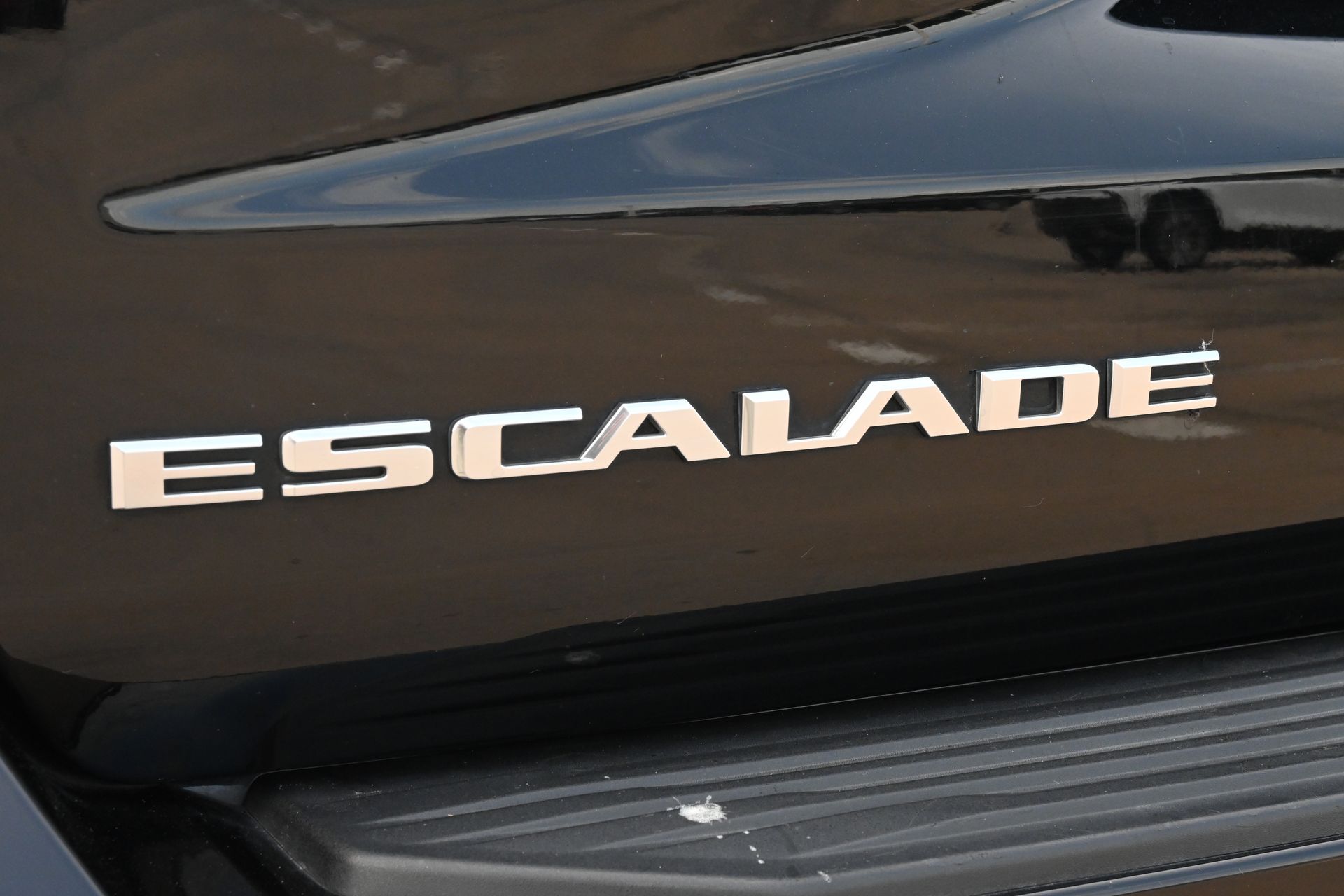 2023 Cadillac Escalade Luxury Black at Central Houston Nissan