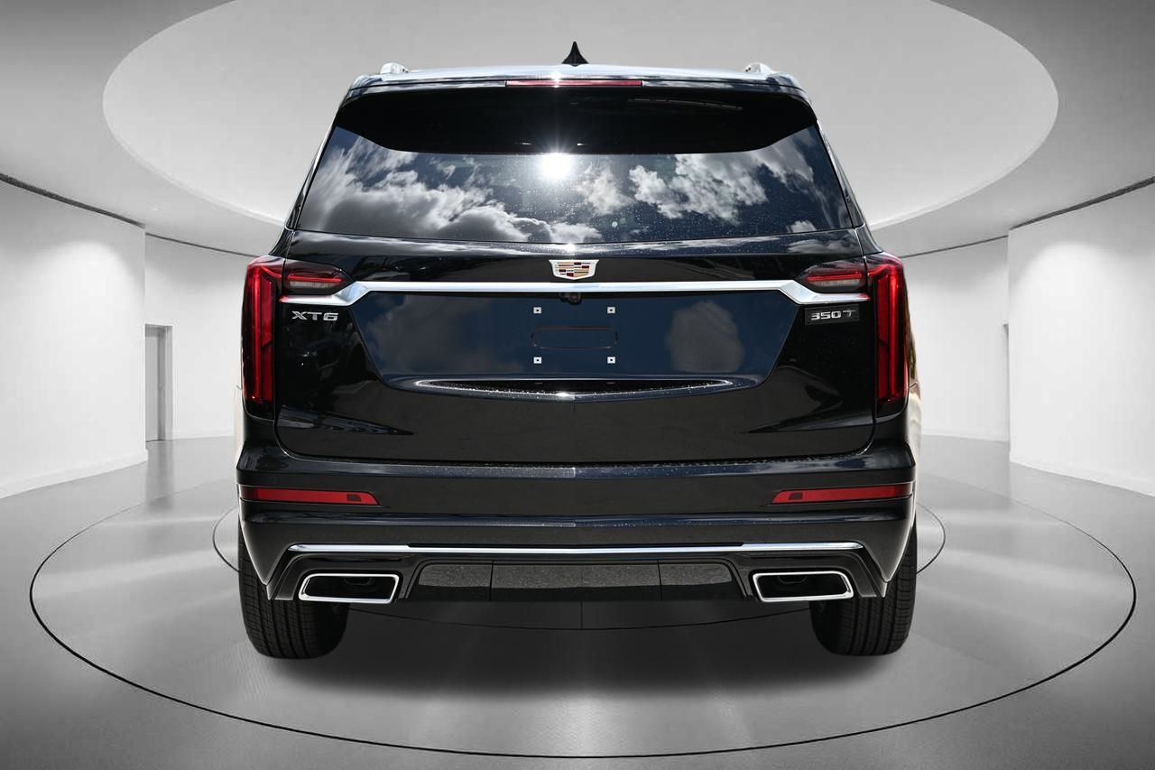 2024 Cadillac XT6 Luxury 4