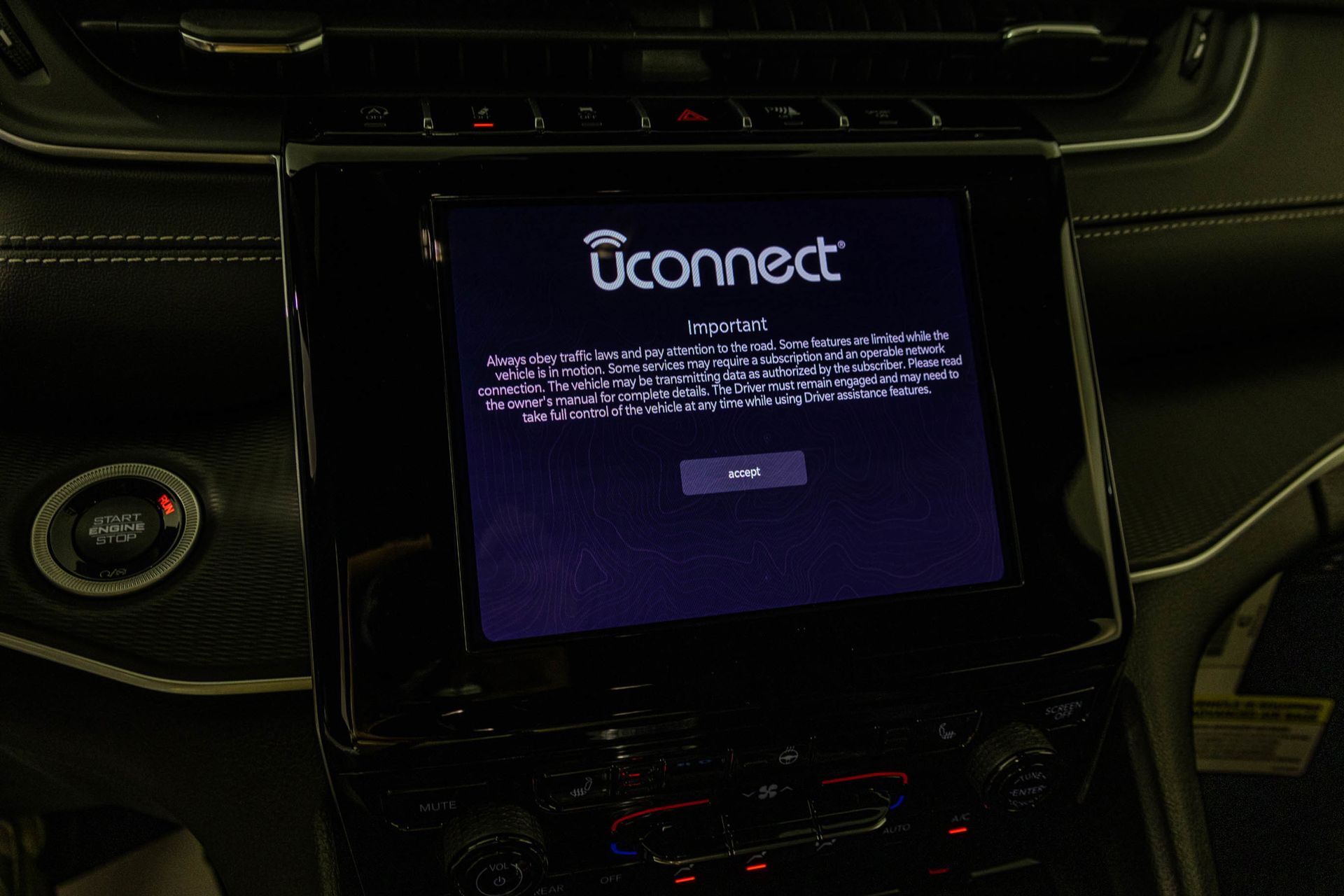 2025 JEEP GRAND CHEROKEE - Image 21