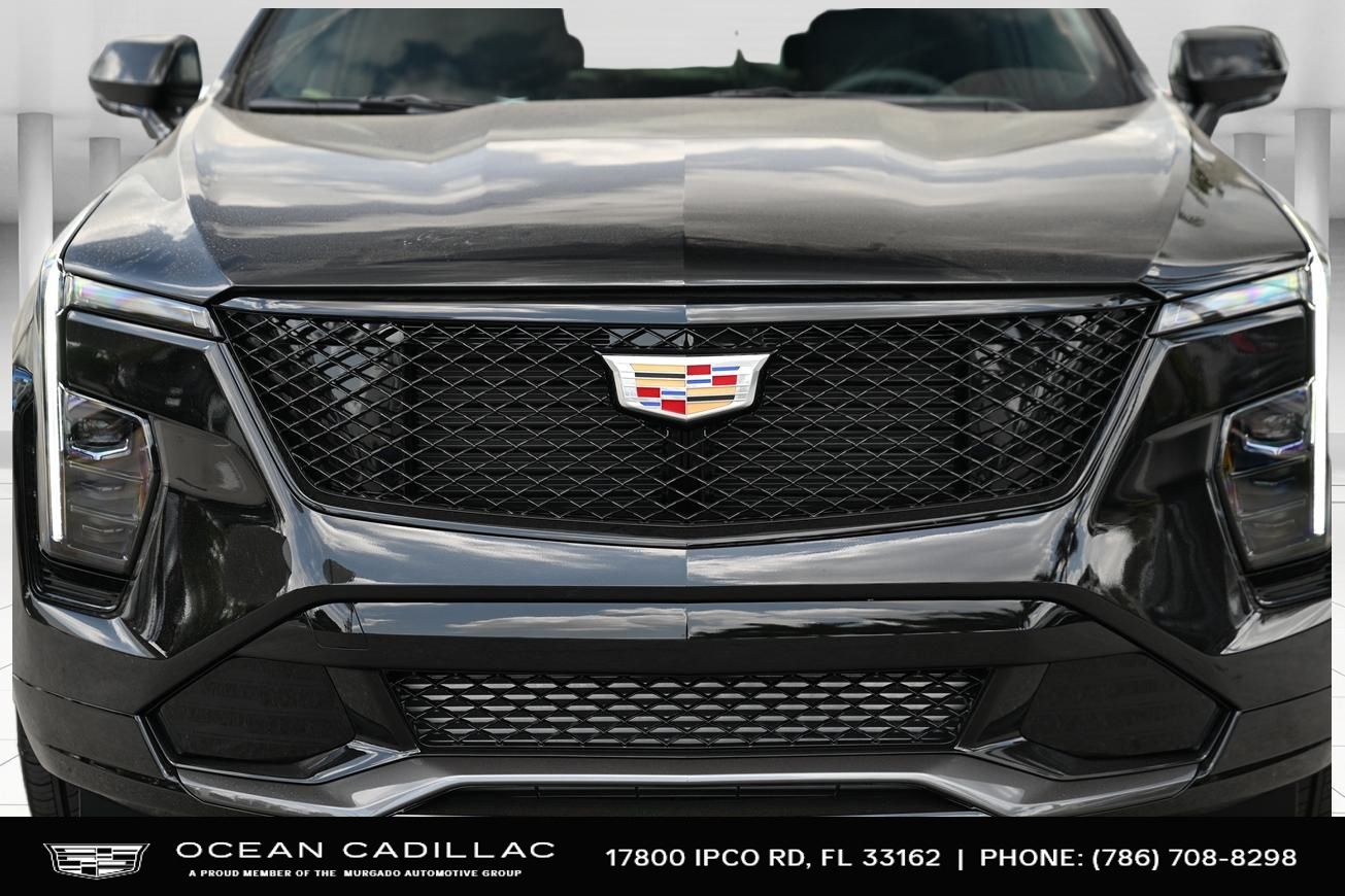 2024 Cadillac XT4 Sport 9