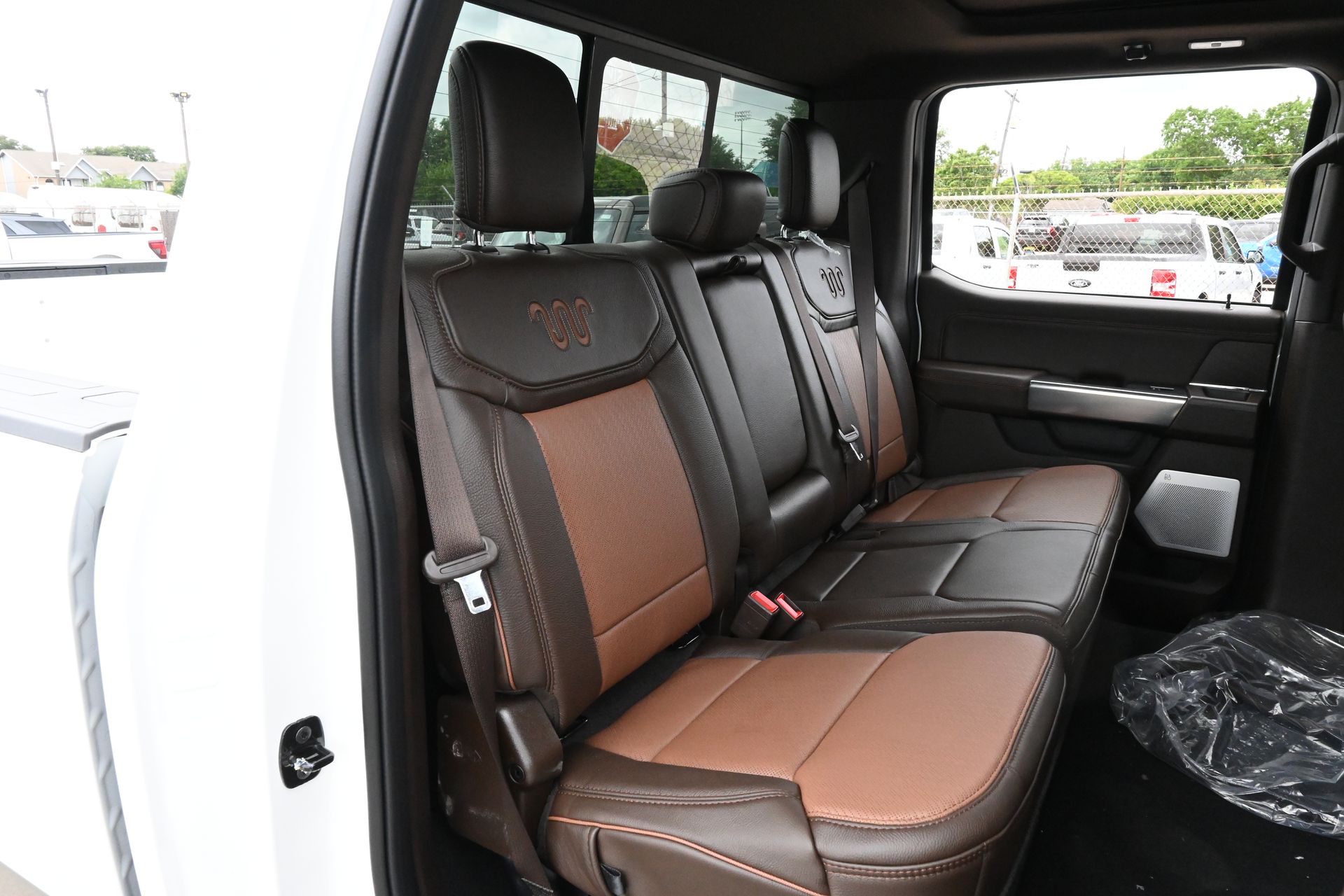 2026 Ford F-350SD King Ranch White at EAG Ford Navasota
