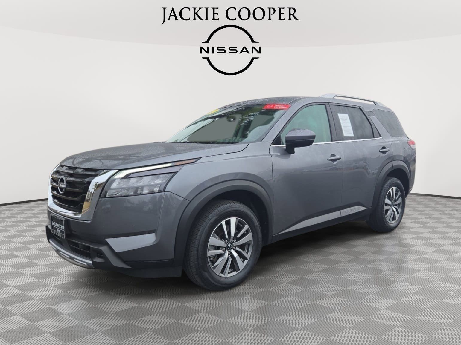 Gray (Gun Metallic) 2025 Nissan Pathfinder SL 4WD SUV / Crossover All-Wheel Drive 9-Speed Automatic