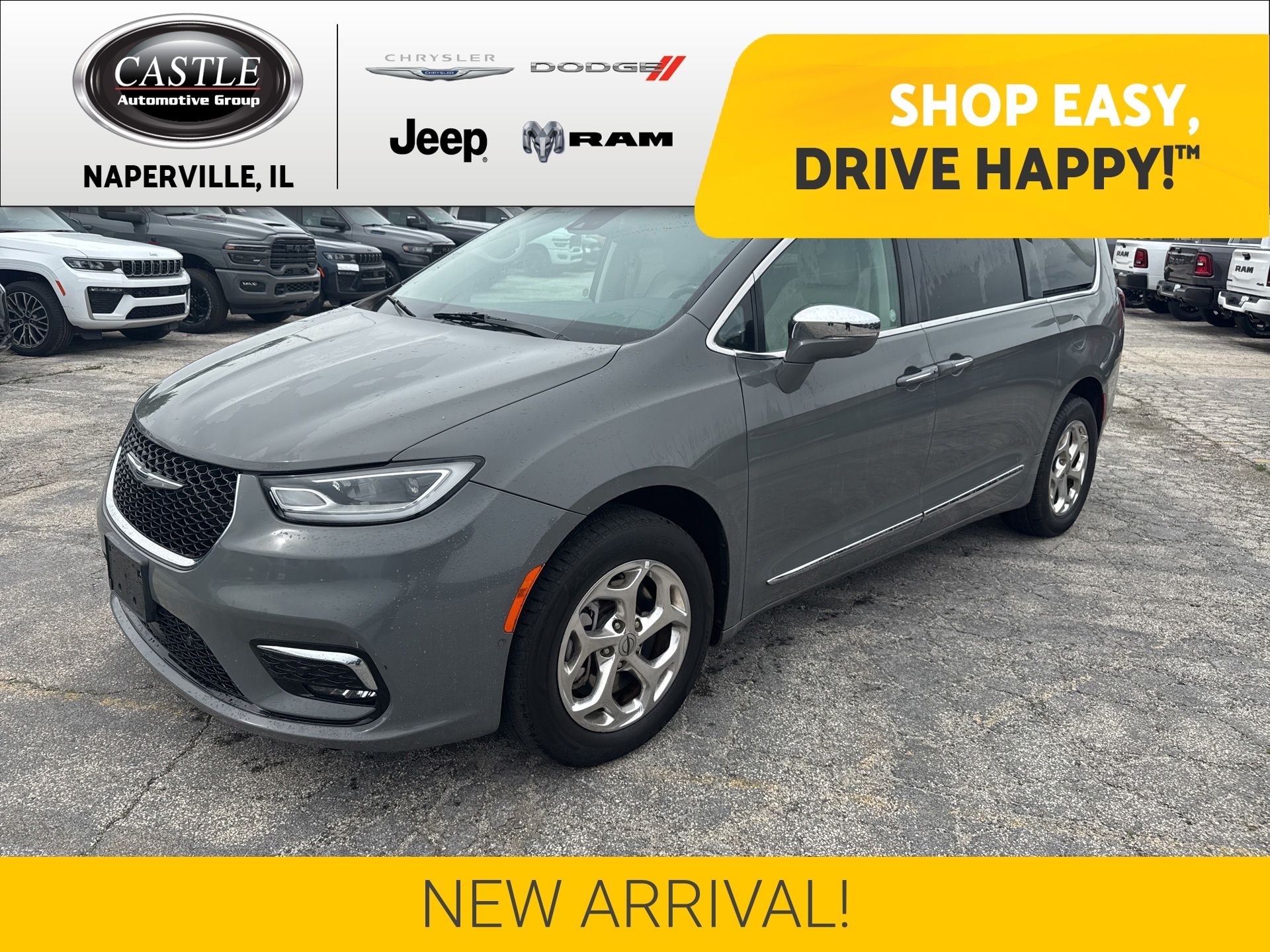 2021 Chrysler Pacifica Limited's photo