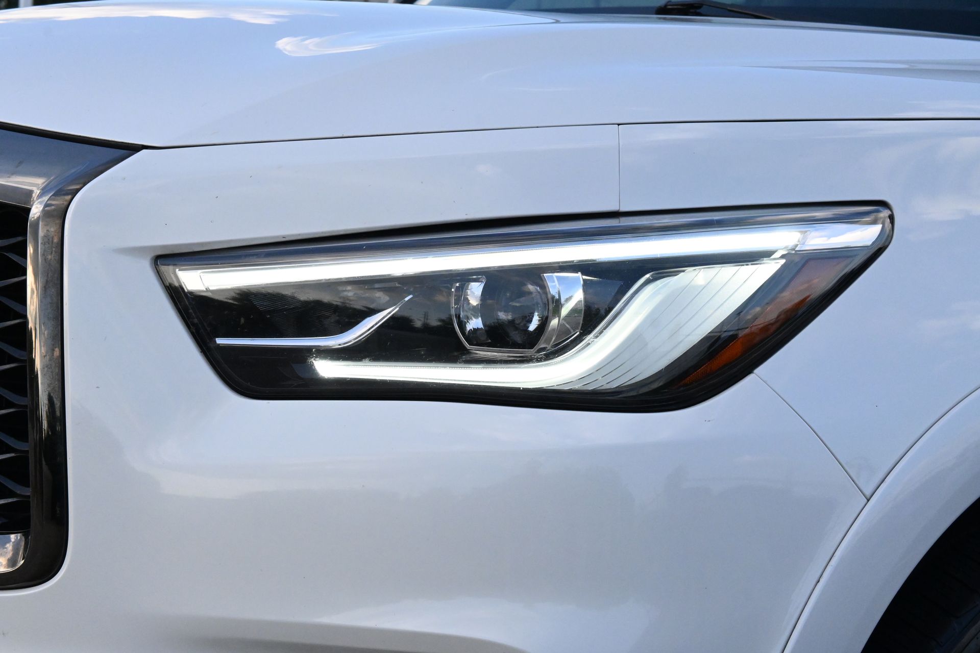 2021 INFINITI QX80 Premium Select White at Westside Lexus