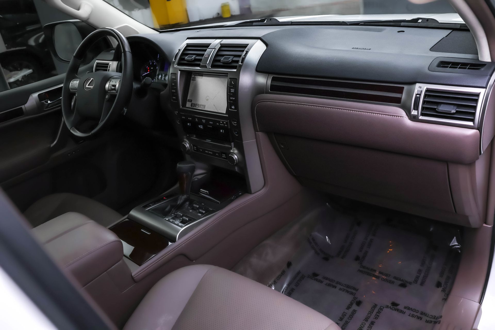 2018 LEXUS GX - Image 31