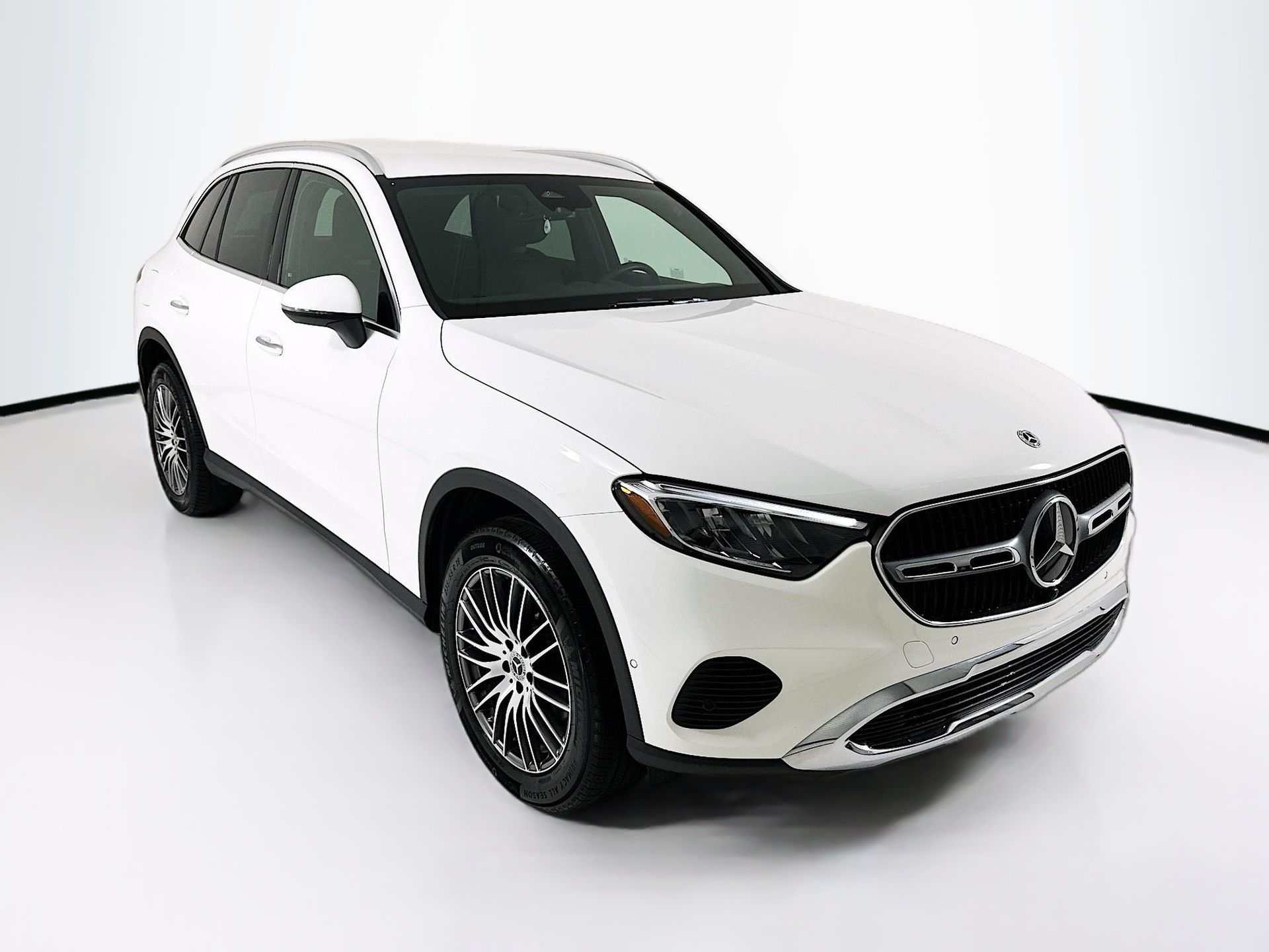 Polar White 2025 Mercedes-Benz GLC 300 RWD SUV / Crossover Rear-Wheel Drive 9-Speed Automatic