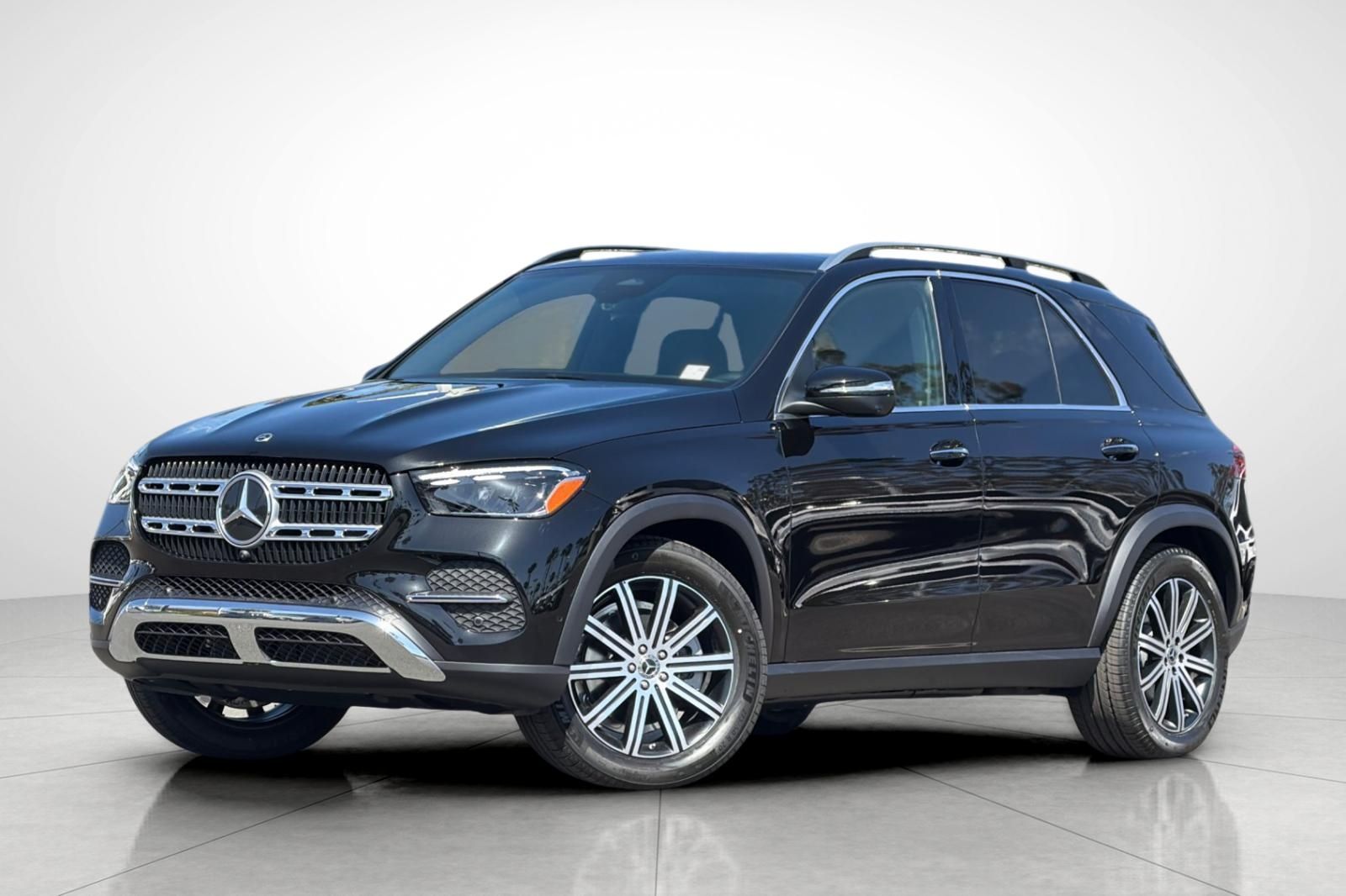 Obsidian Black Metallic 2026 Mercedes-Benz GLE SUV / Crossover Rear-Wheel Drive 9-Speed Automatic