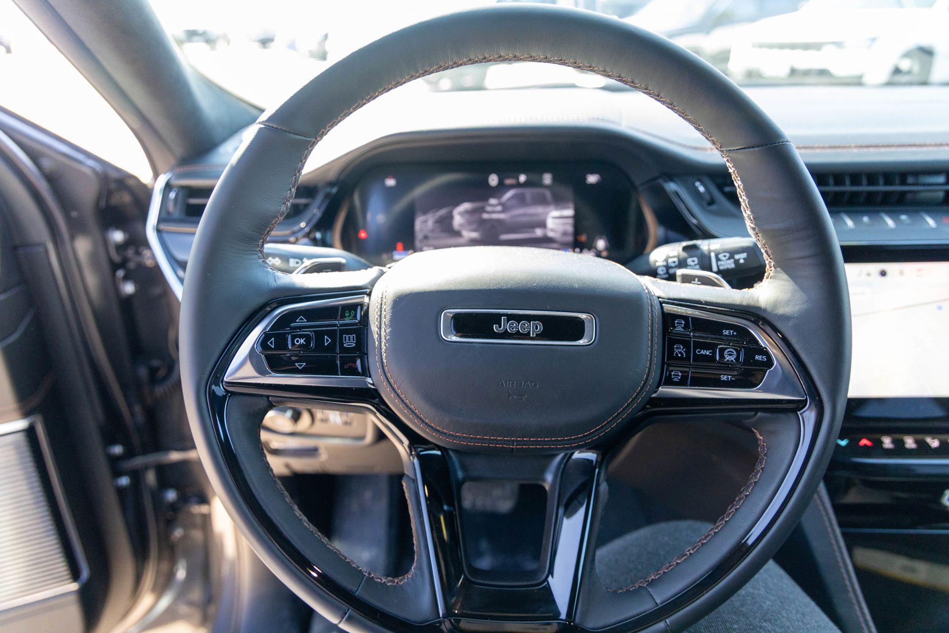 2026 JEEP GRAND CHEROKEE L - Image 31