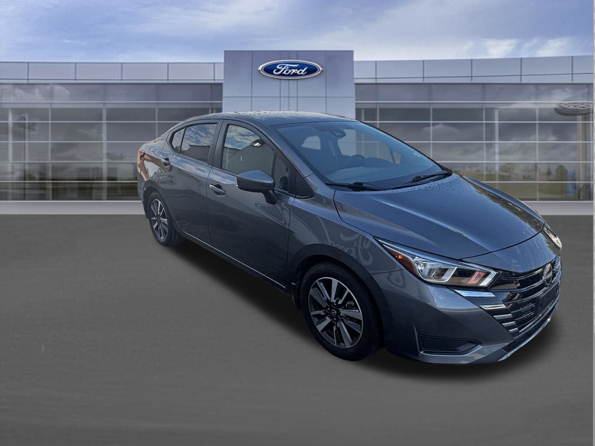 2024 Nissan Versa 1.6 SV - 7