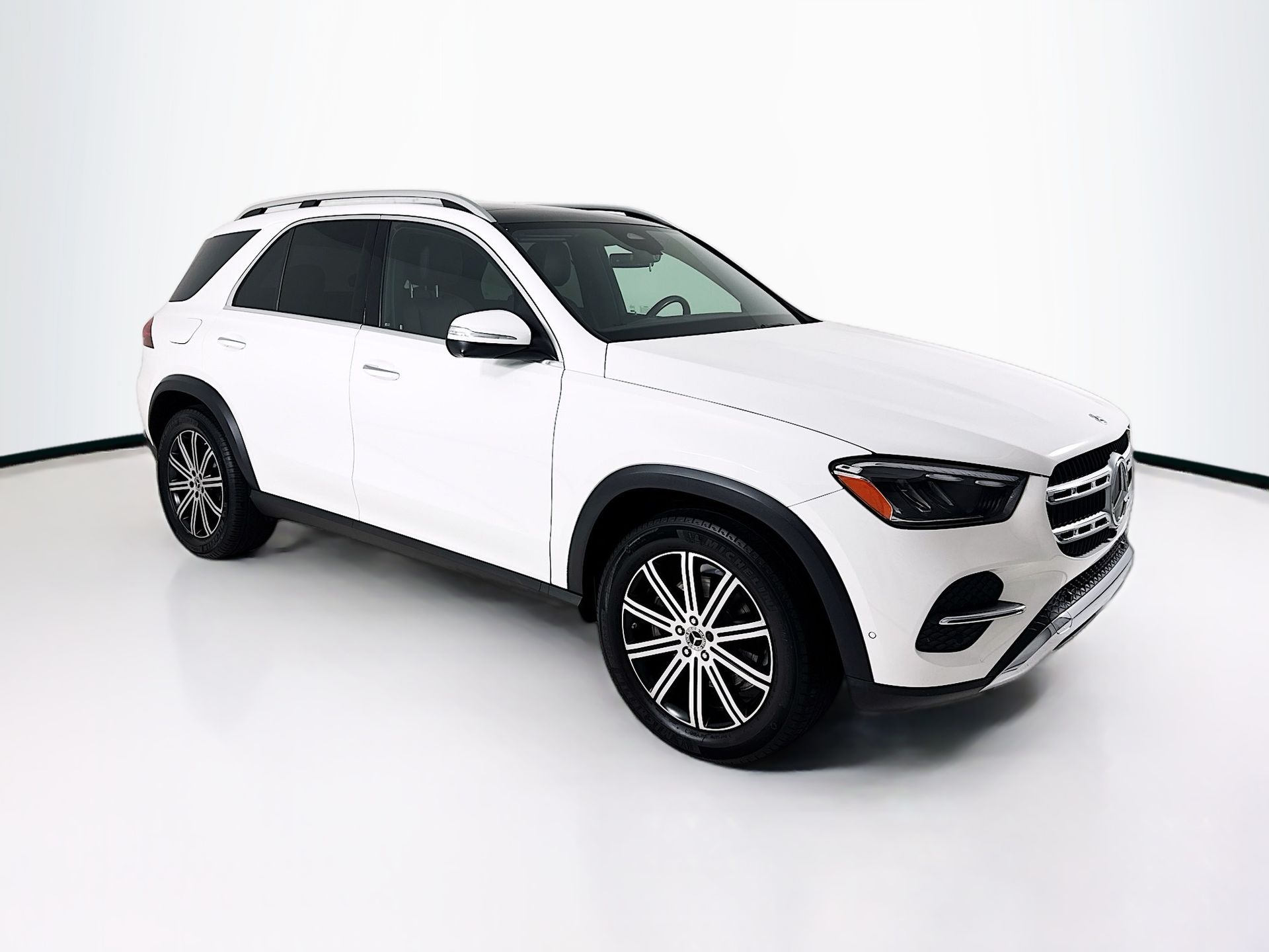 Polar White 2024 Mercedes-Benz GLE 350 4MATIC SUV / Crossover All-Wheel Drive 9-Speed Automatic