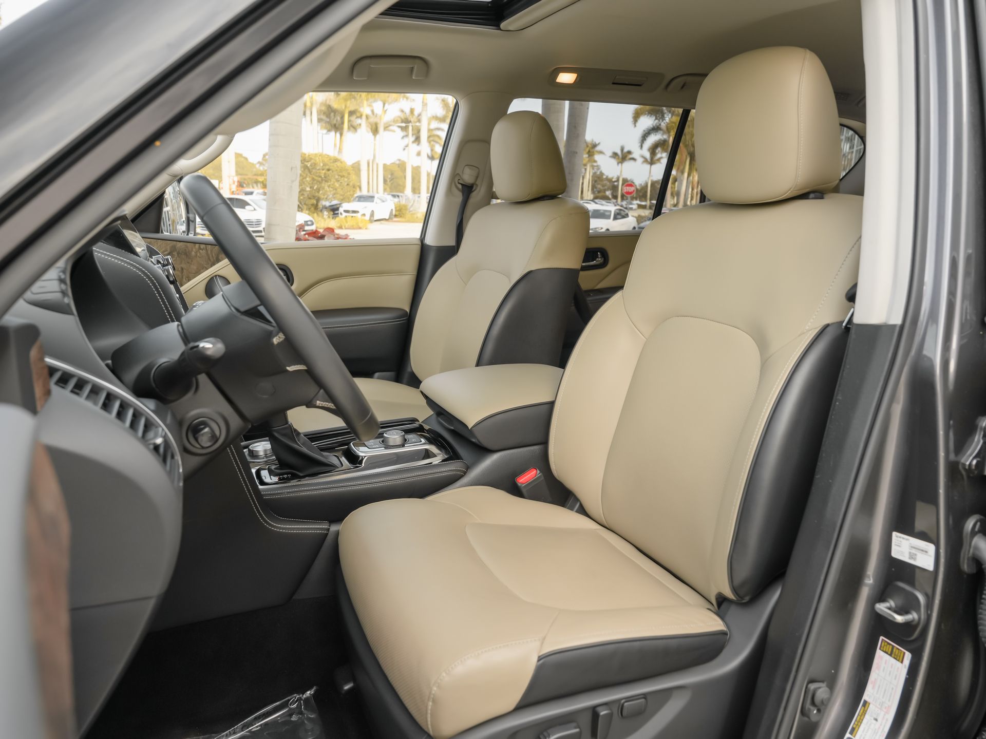 used 2024 INFINITI QX80 car, priced at $48,900