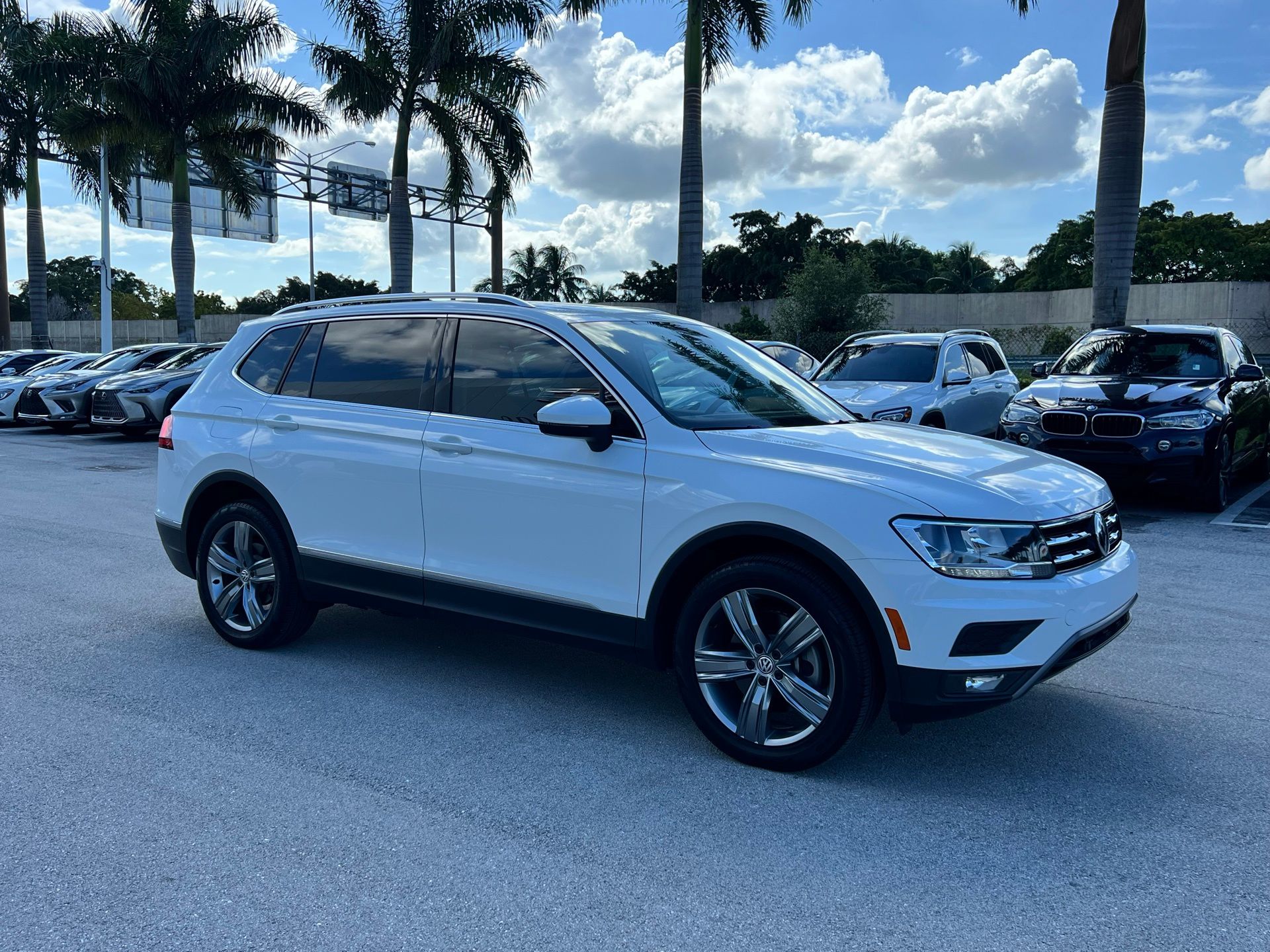 2021 Volkswagen Tiguan 2.0T SEL 22