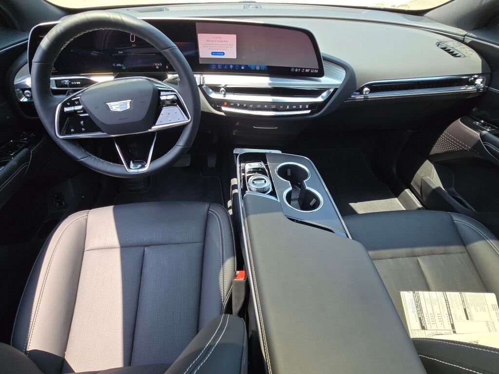 2025 Cadillac Lyriq Sport photo 19
