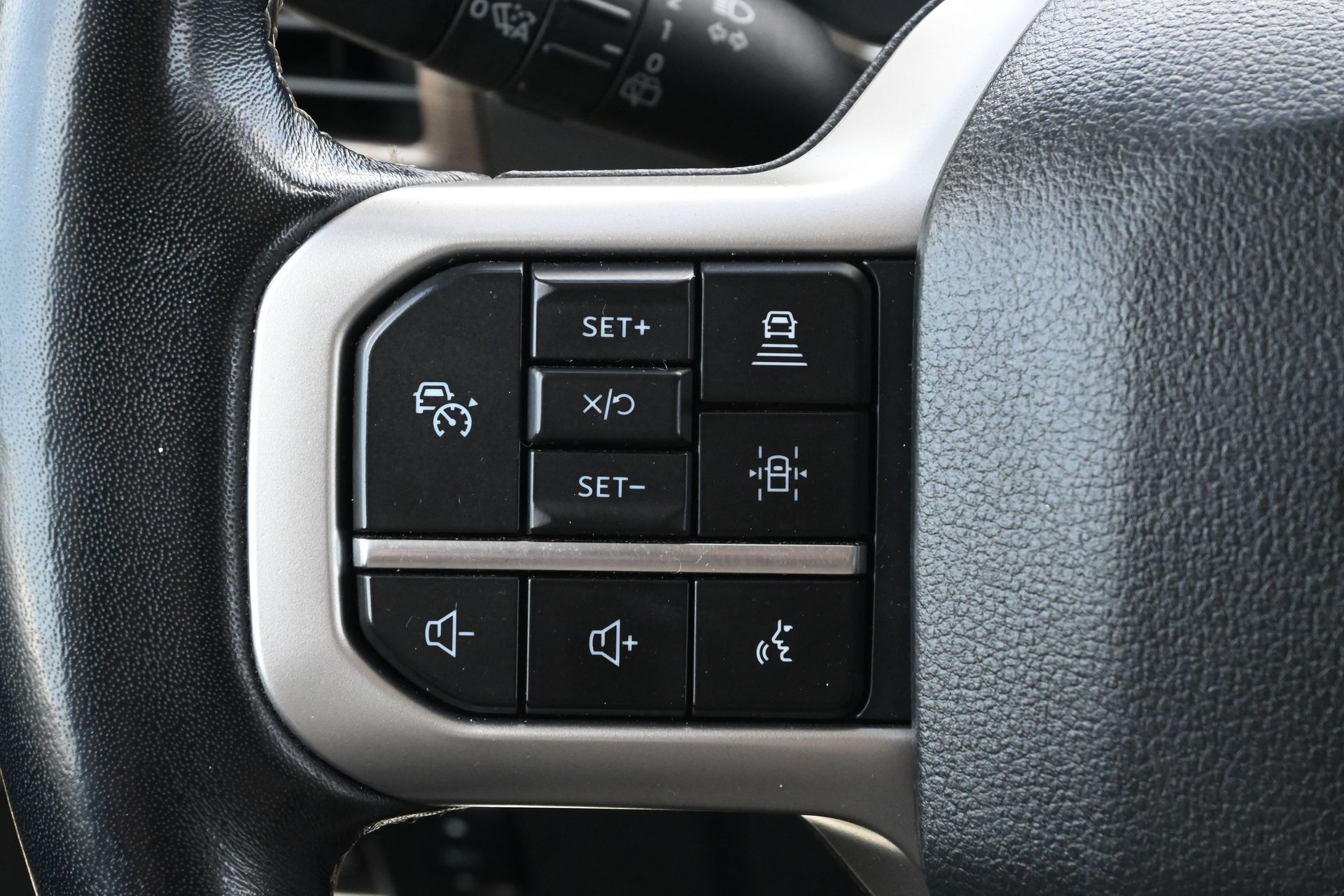 2024 Ford Expedition Limited Black at DeMontrond Mazda